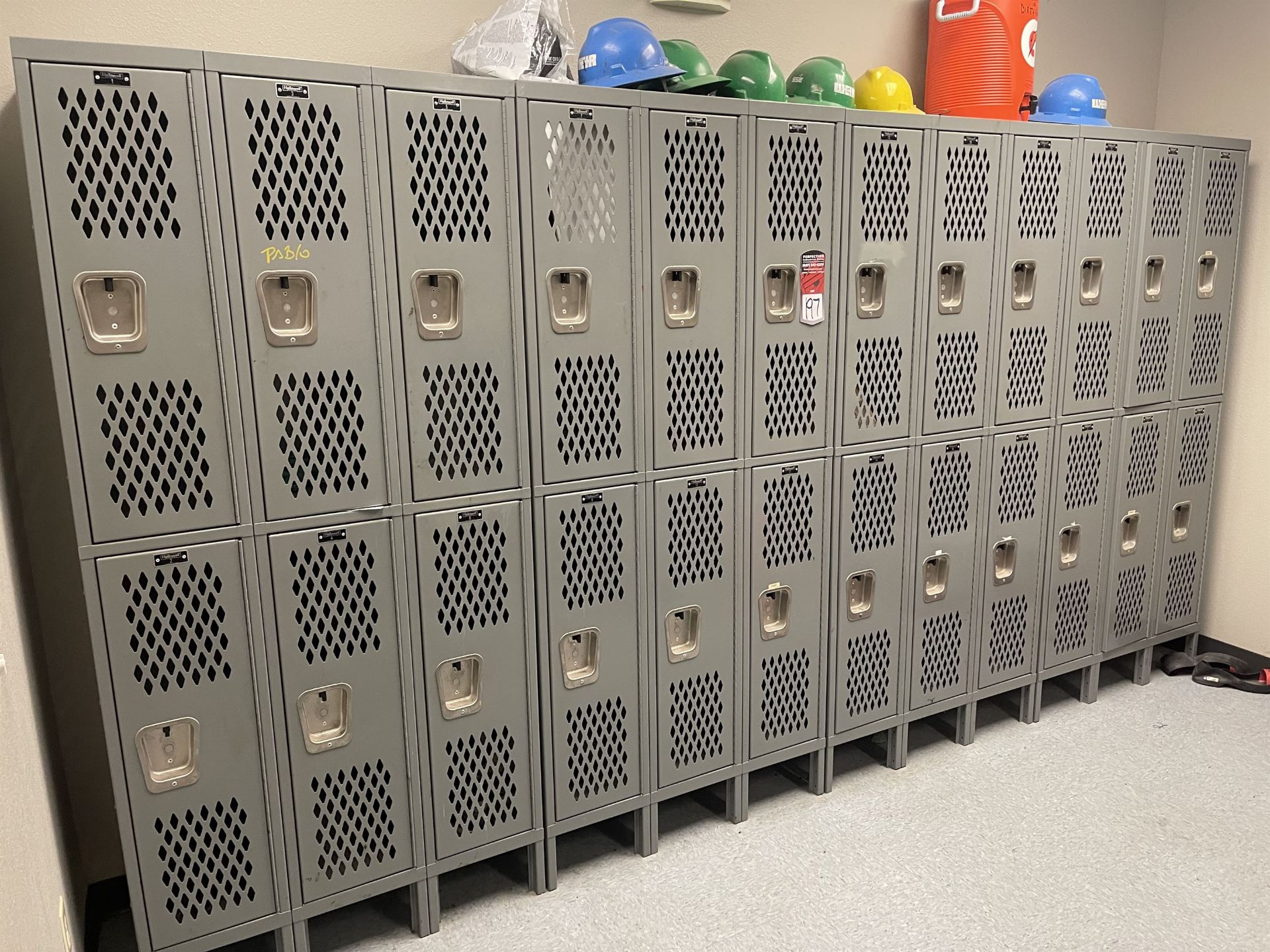 Lot of HALLOWELL Lockers