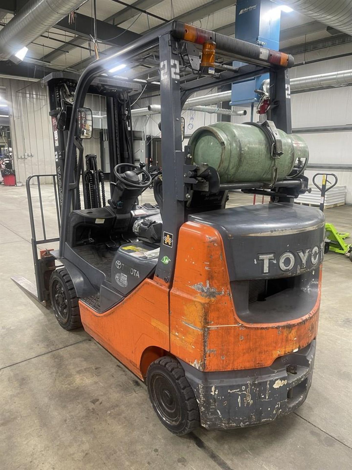 TOYOTA 8FGCU25 LP Forklift, s/n 34371, 5000 Lb. Capacity - Image 2 of 8