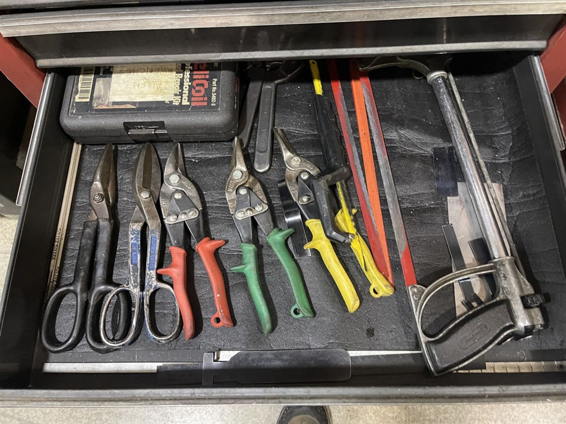 Craftsman Rolling Tool Chest w/ Contents Including Assorted Hand Tools - Image 4 of 6