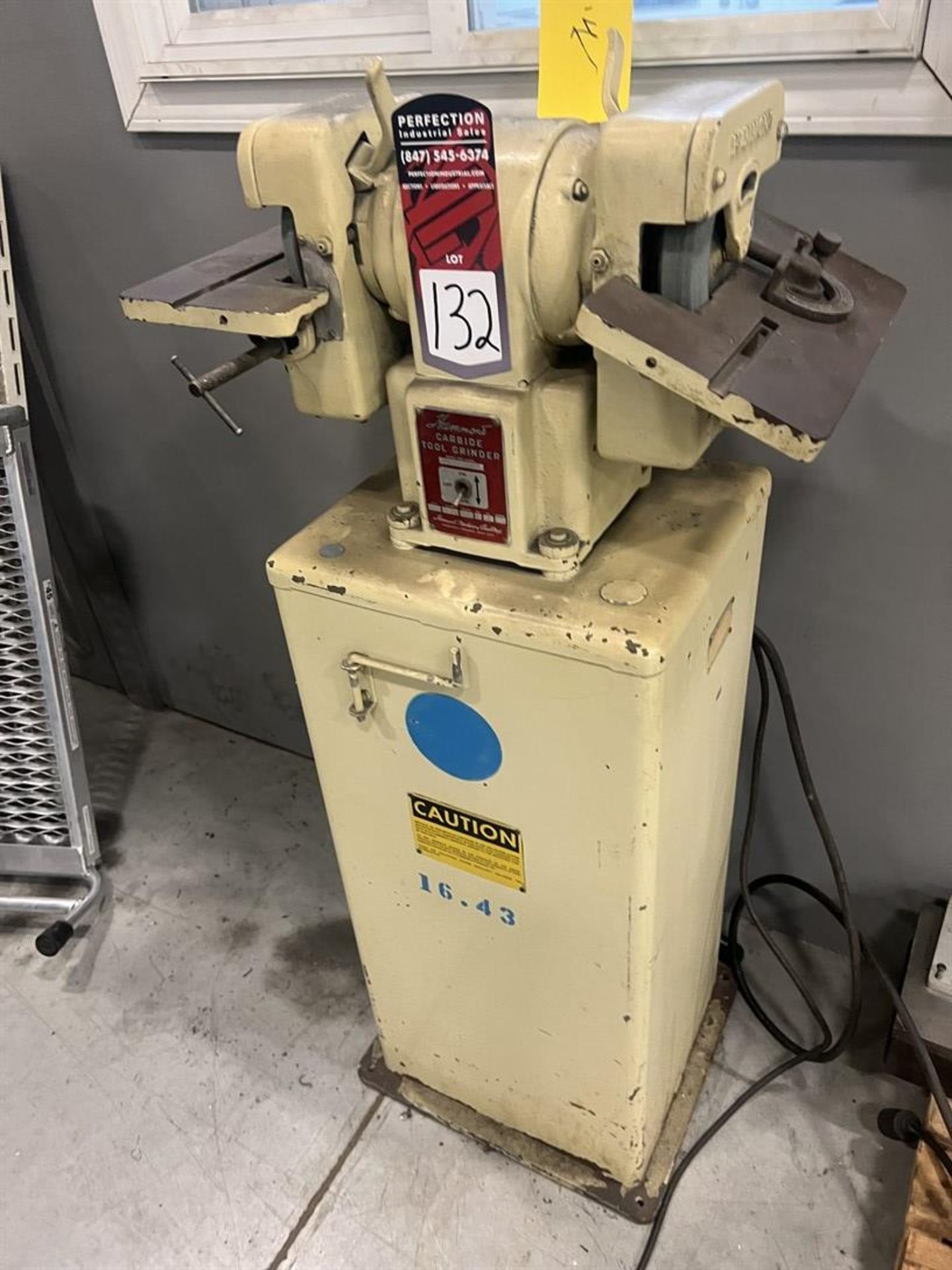 HAMMOND D-6 Carbide Tool Grinder, s/n 14768, ½ HP, 3600 RPM - Image 2 of 4