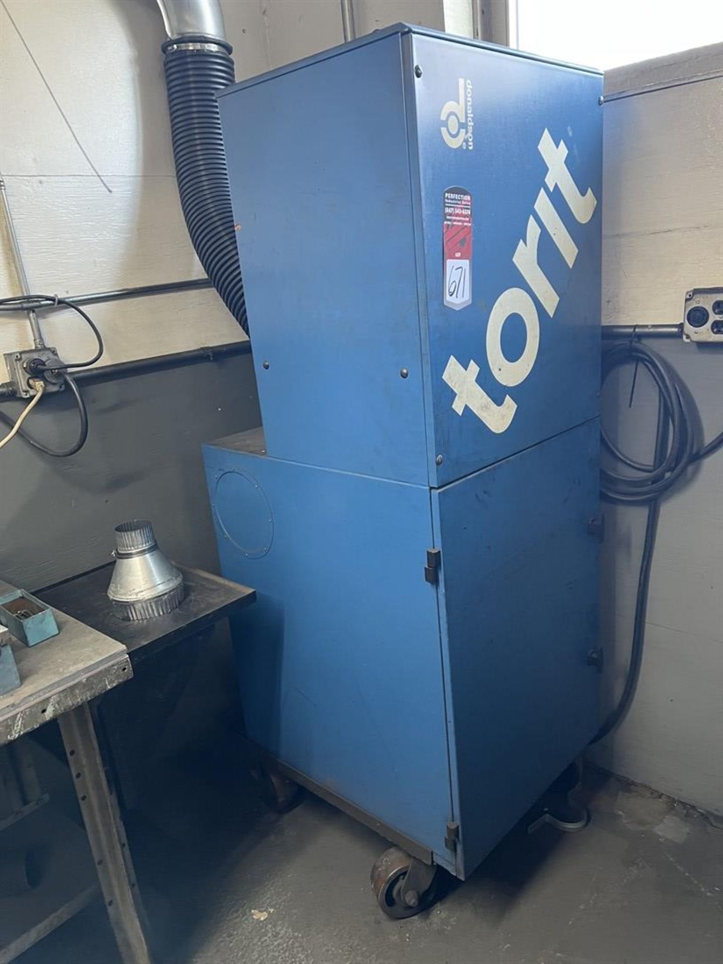 TORIT Portable Dust Collector, s/n IG300497, 3 HP