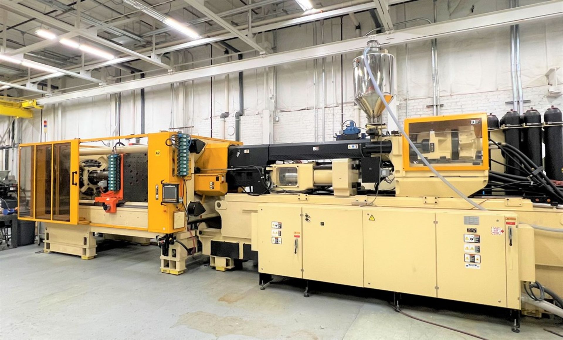 2008 HUSKY HYLECTRIC 500 HL500PKG P100/80E100 Injection Molding Machine, s/n 4013687, w/ 500 Ton