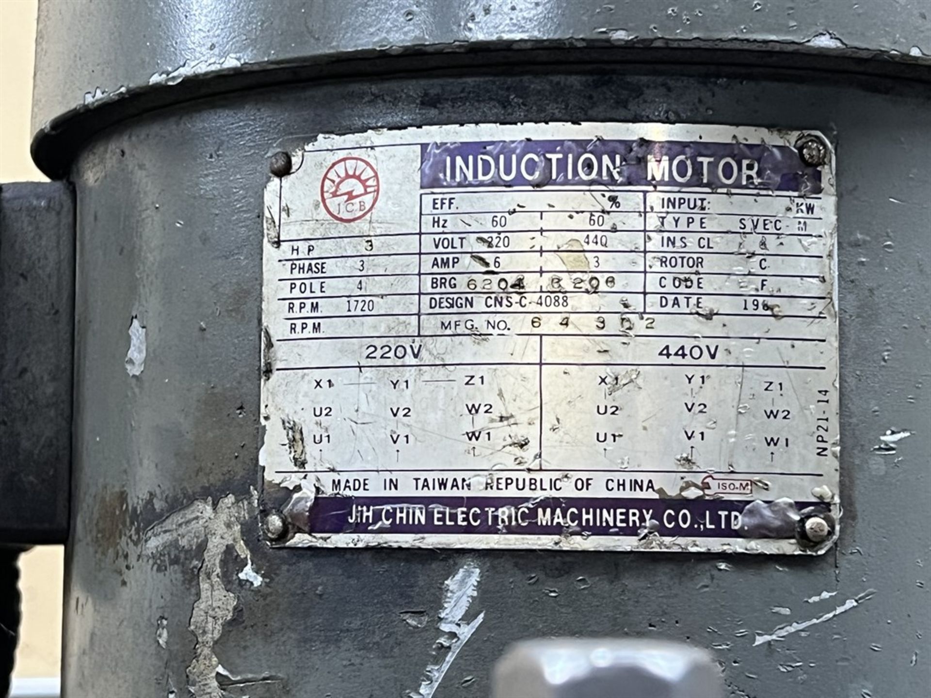 WEBB 3VH Milling Machine, s/n 3743, 10" x 50" Table, 3 HP, Acu-Rite III DRO - Image 6 of 7