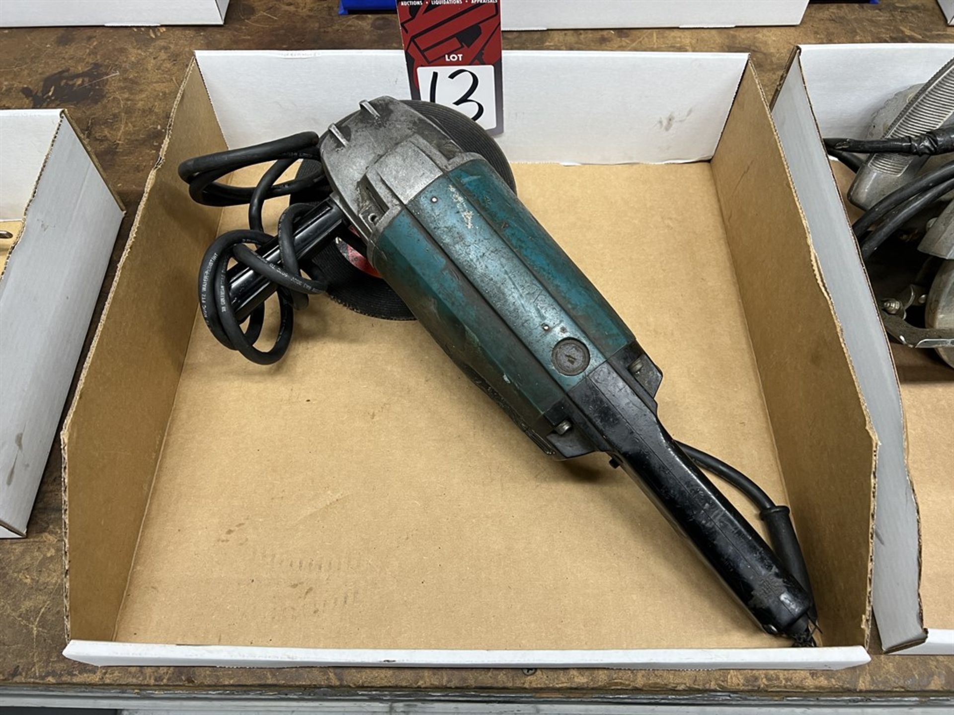 MAKITA 9" Angle Grinder