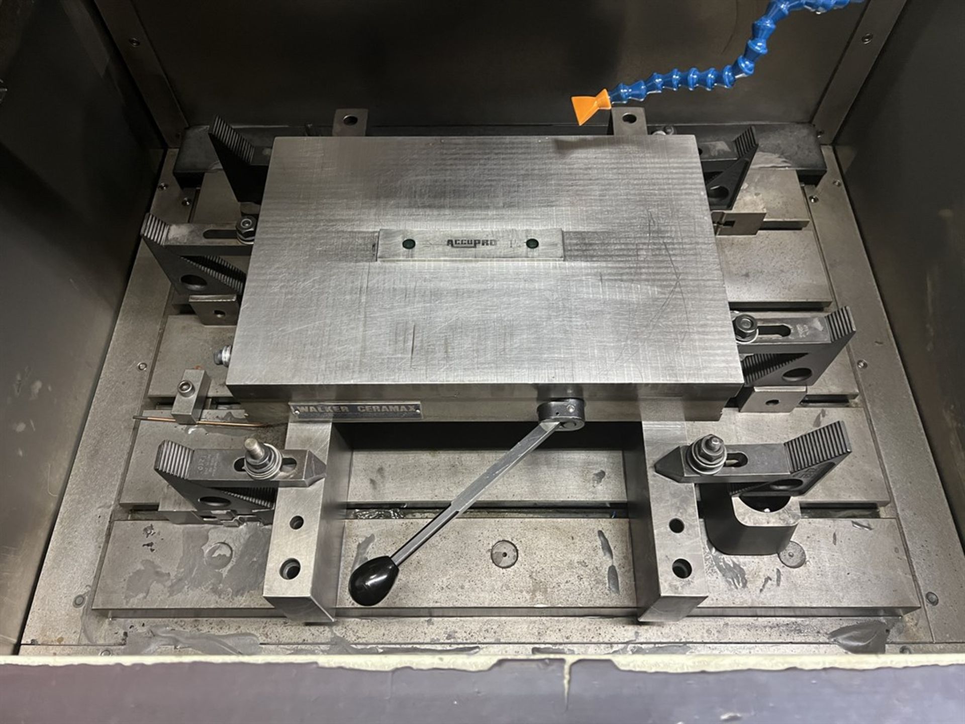 MAKINO EDNC 43 4 Axis CNC Ram EDM, s/n A16MR-98-698-2, w/ MGE Control, 26”x 20” Table, 16 Station - Image 4 of 8