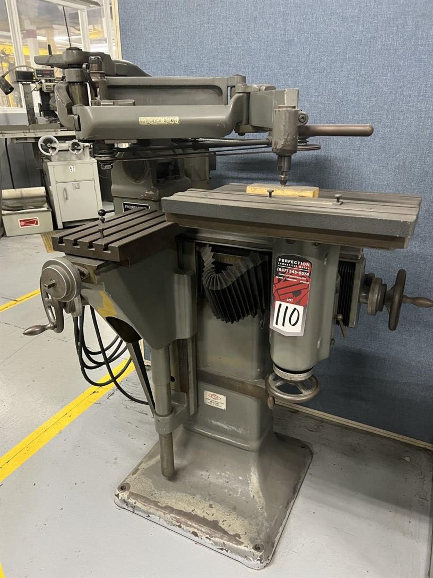 DECKEL GK21 Pantograph Engraving Machine, s/n 4600-5357 - Image 2 of 7