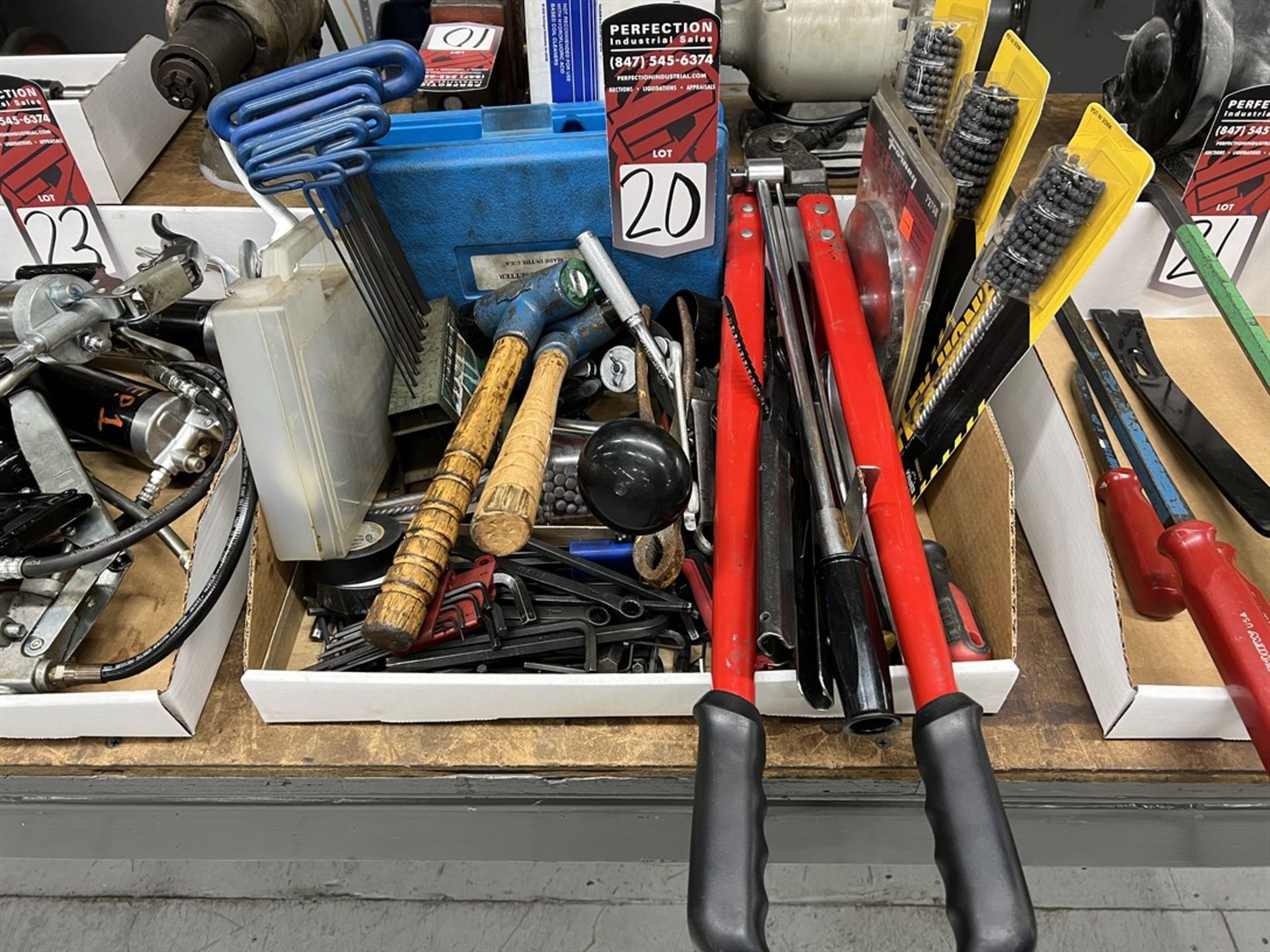 Lot of Hand Tools Comprising Electrical Cutter, Hammers, Wrenches, T-Handles, Allen Keys, Dowel