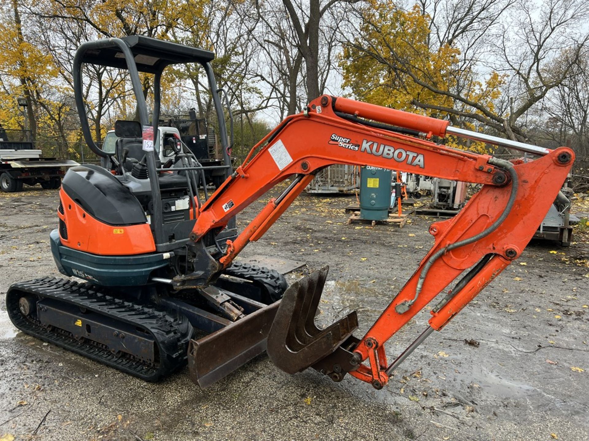 KUBOTA U25 Mini Hydraulic Excavator, s/n 30019, Front Leveling Blade, Rubber Tracks, 1256 Hours - Image 4 of 13