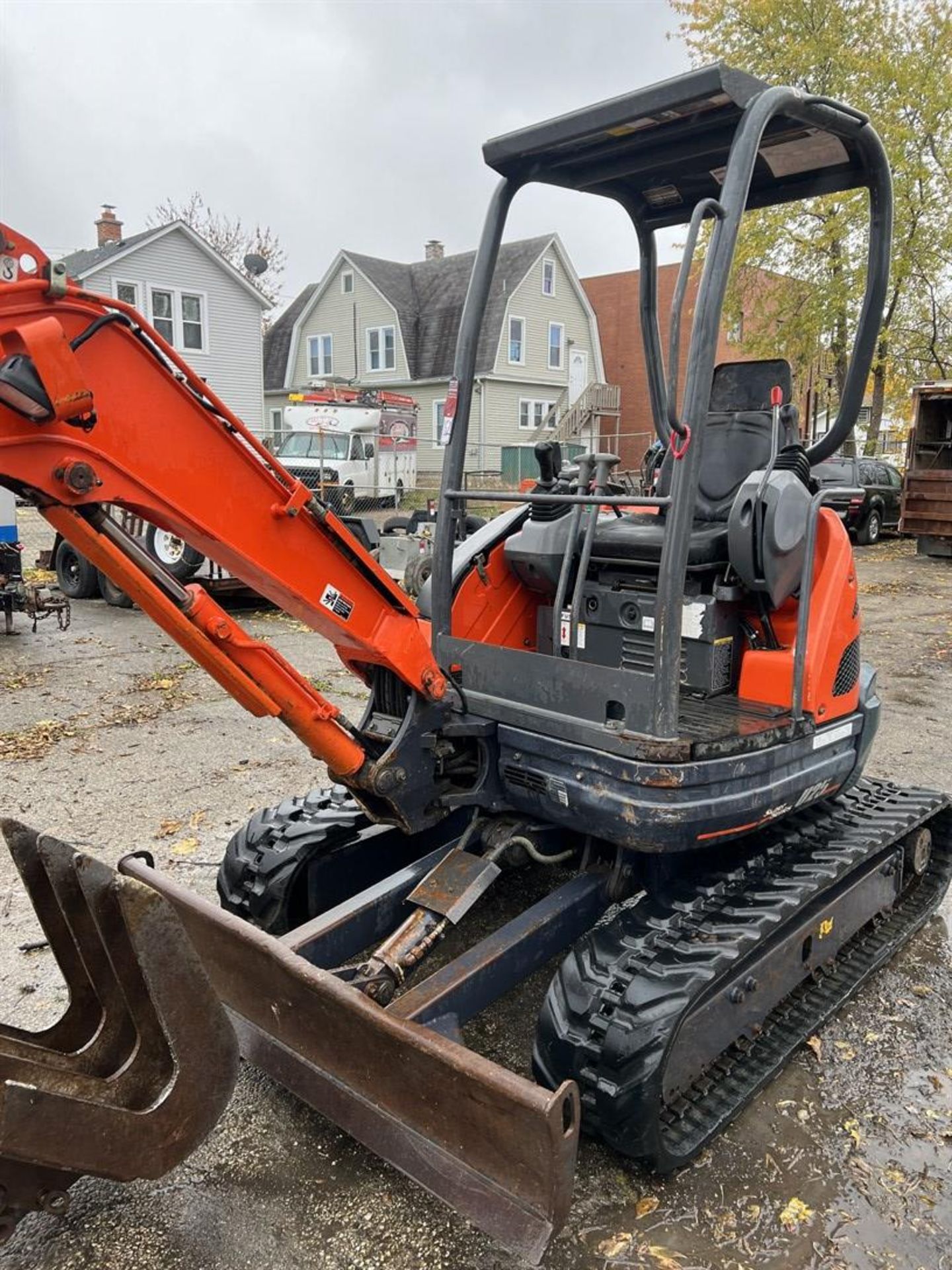 KUBOTA U25 Mini Hydraulic Excavator, s/n 30019, Front Leveling Blade, Rubber Tracks, 1256 Hours - Image 2 of 13