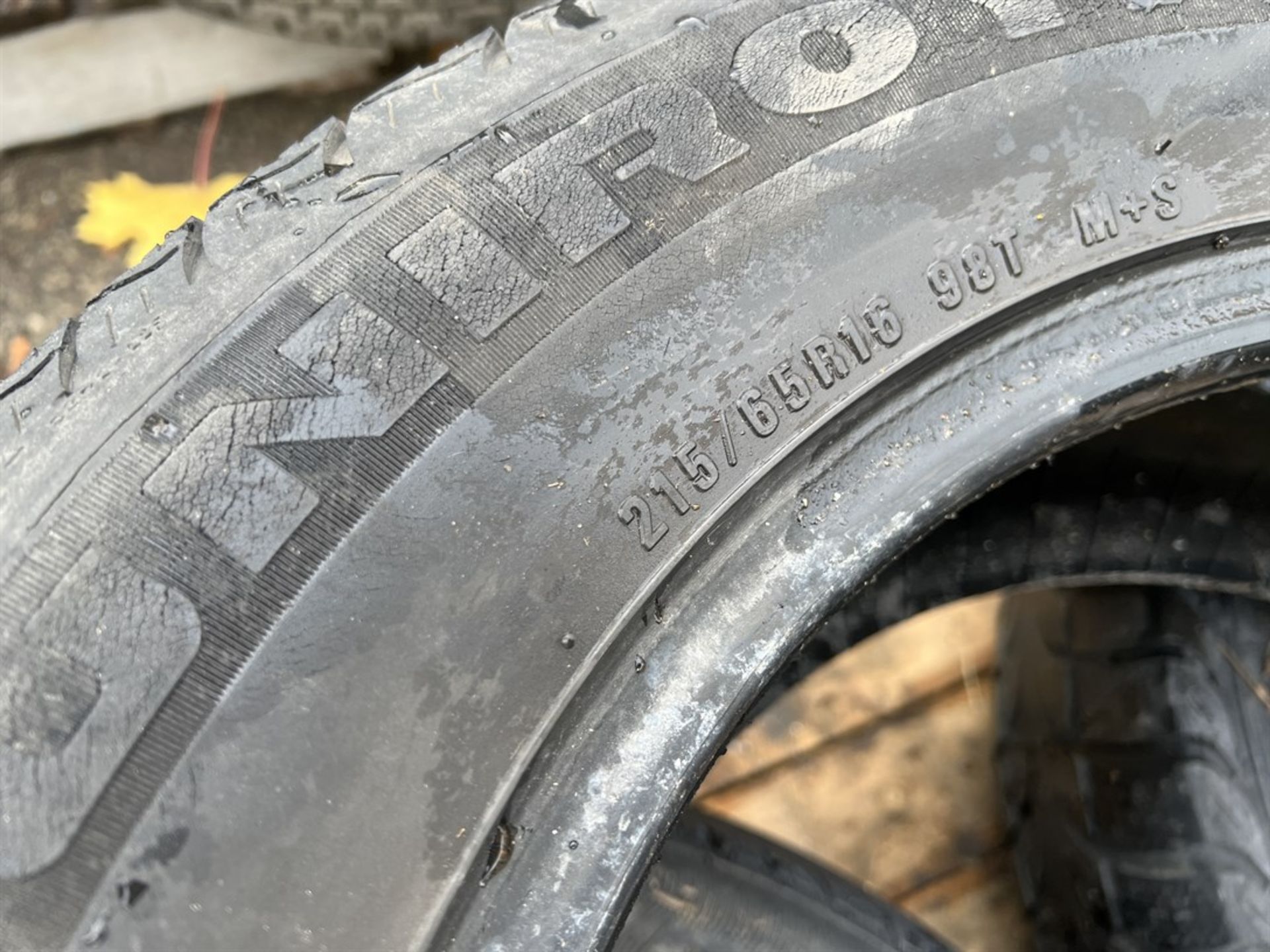 Lot Comprising (3) Tires, (1) 215/65R16 98T, (1) 195/65R15, and (1) 195/70R1491H Tubeless - Image 3 of 6
