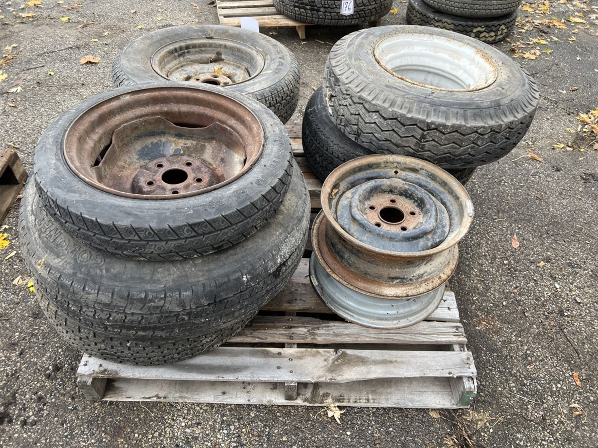Pallet of Assorted Tire - Image 2 of 2