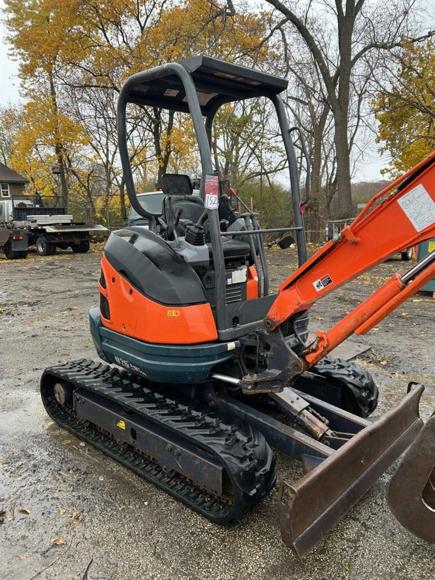 KUBOTA U25 Mini Hydraulic Excavator, s/n 30019, Front Leveling Blade, Rubber Tracks, 1256 Hours - Image 5 of 13