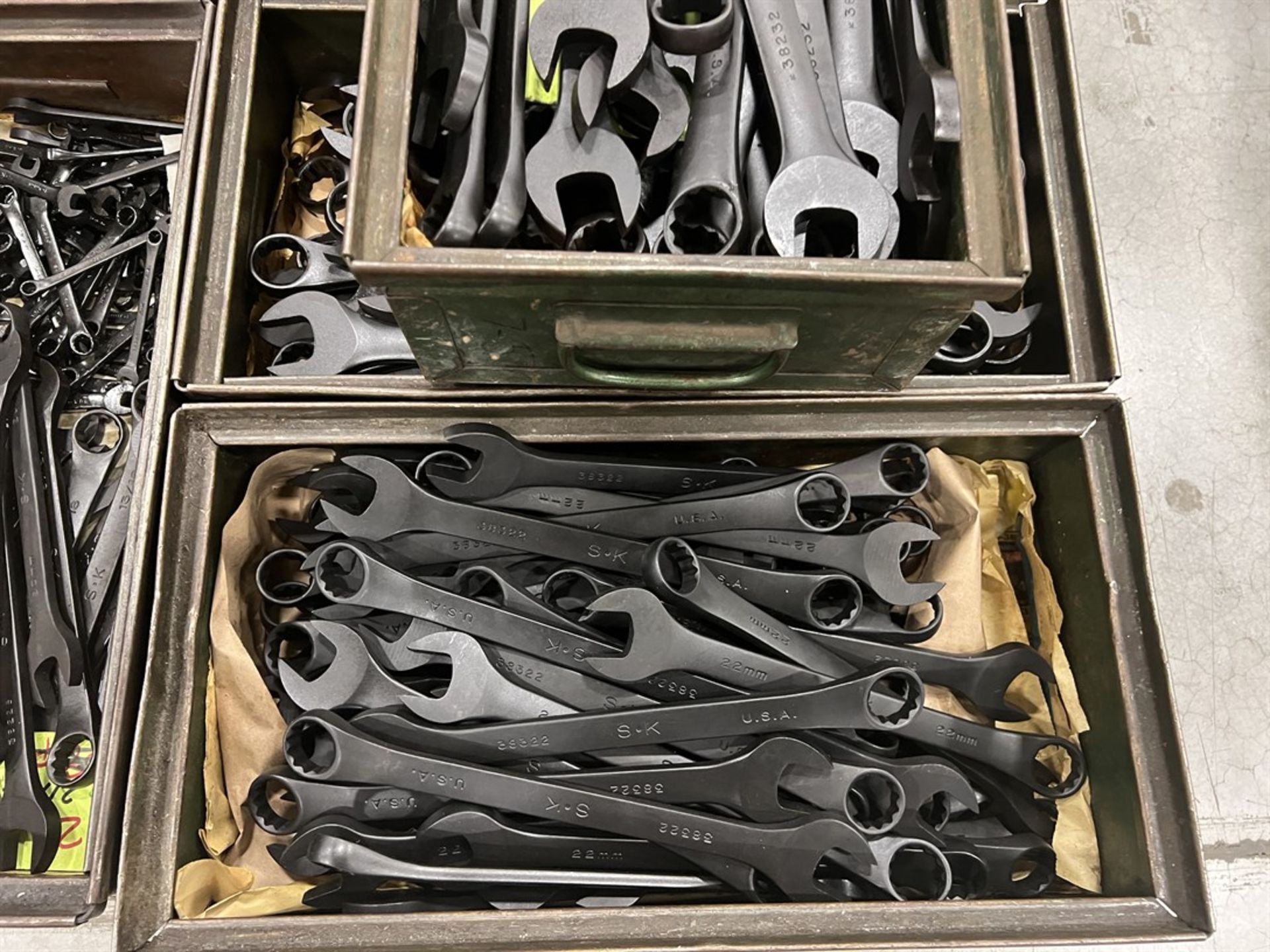 Pallet of Assorted Wrenches - Image 4 of 7