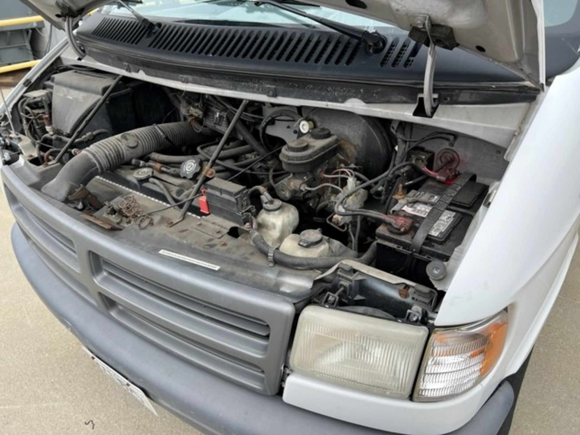 1994 DODGE RAM Work Van, VIN # 2B7HB21Y9SK529140, V8, Gas - Image 7 of 10