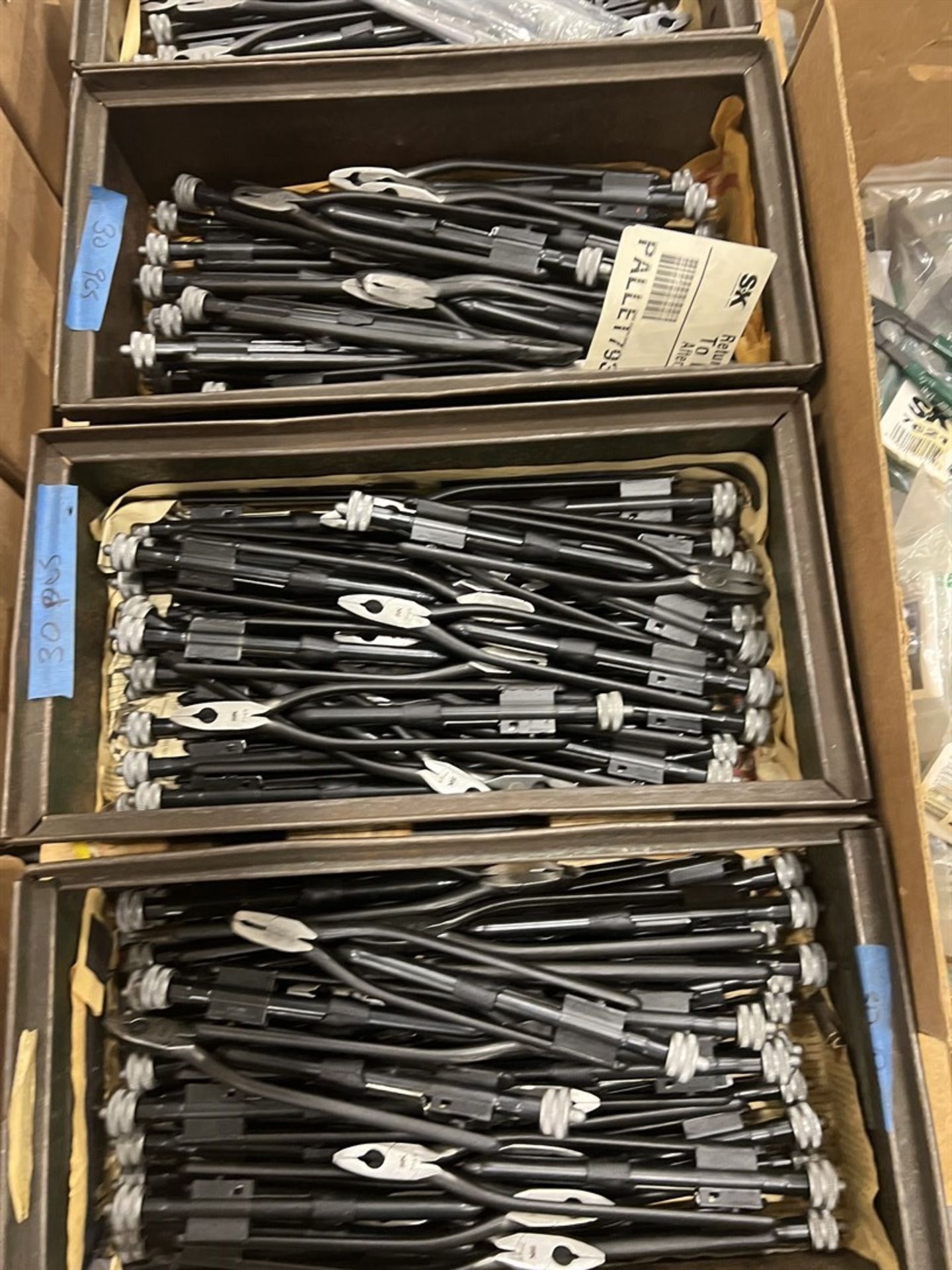 Pallet Comprising 10-Piece Hex T-Handle Sets, Brake Rings Pliers, and Wire Twist Pliers - Image 4 of 6