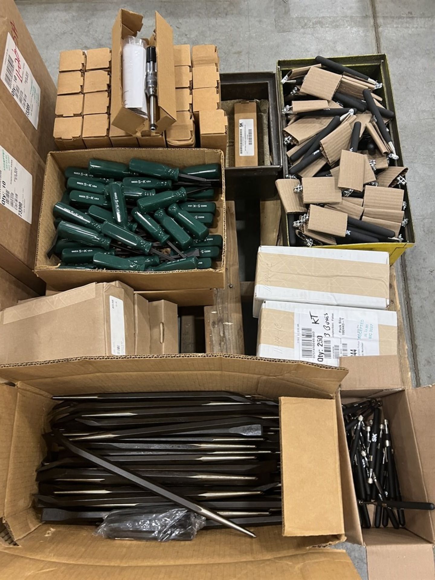 Pallet Comprising 10-Piece Hex T-Handle Sets, Pry Bars, Chisels, Telescoping Magnets, and - Image 2 of 6