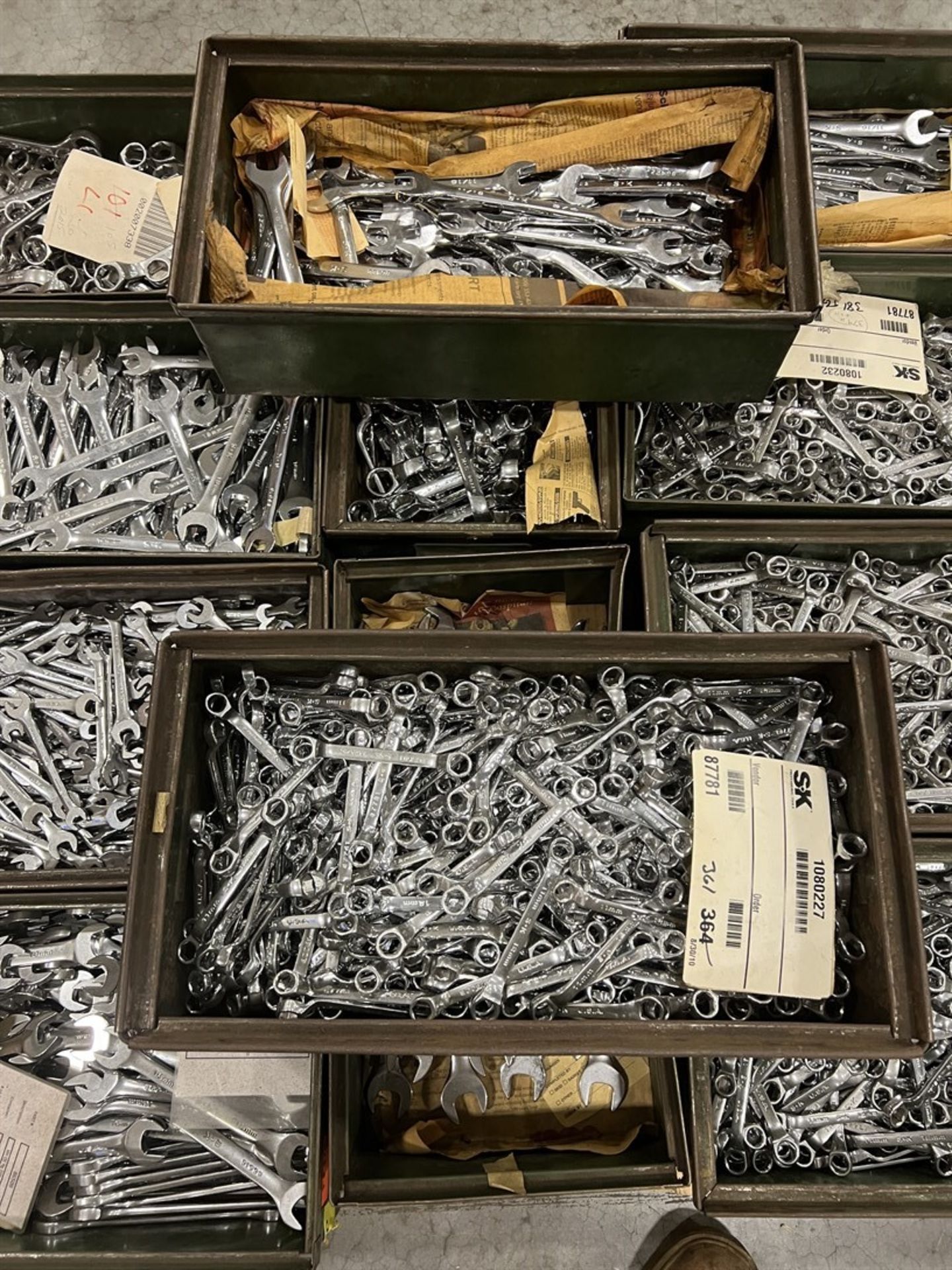 Pallet of Assorted Wrenches - Image 4 of 5