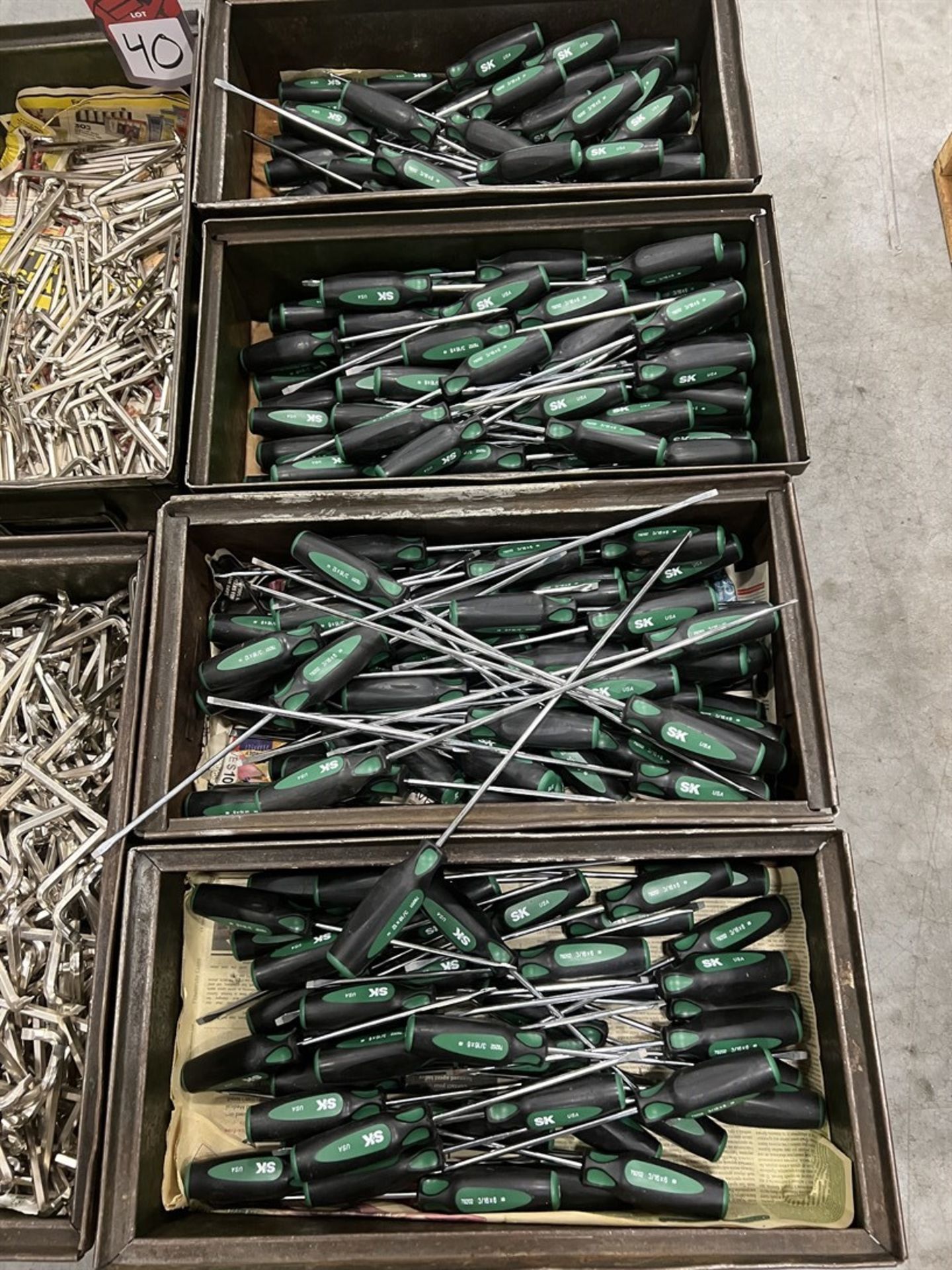 Pallet of Assorted Screwdrivers - Image 2 of 4