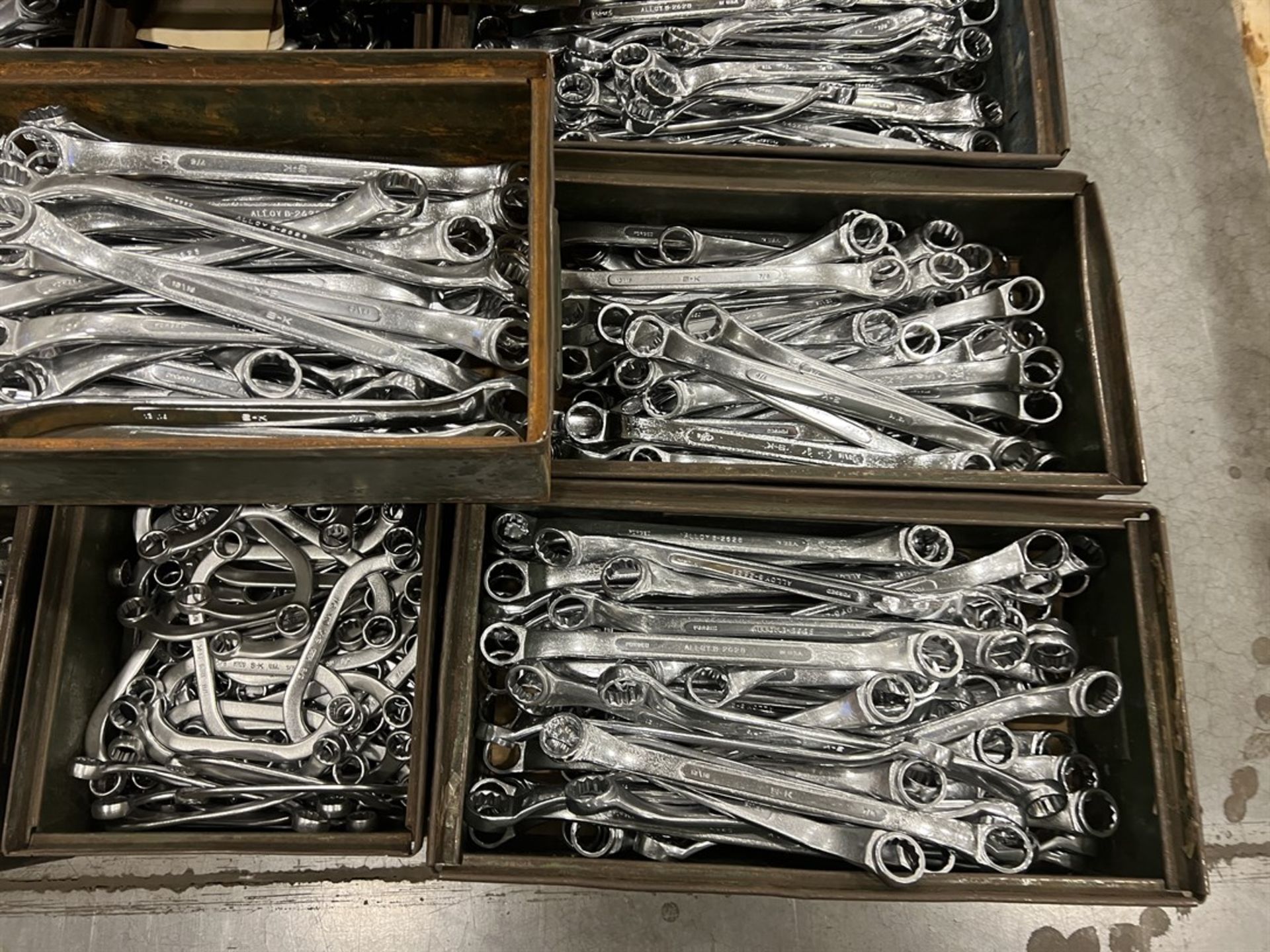 Pallet of Assorted Wrenches - Image 5 of 6