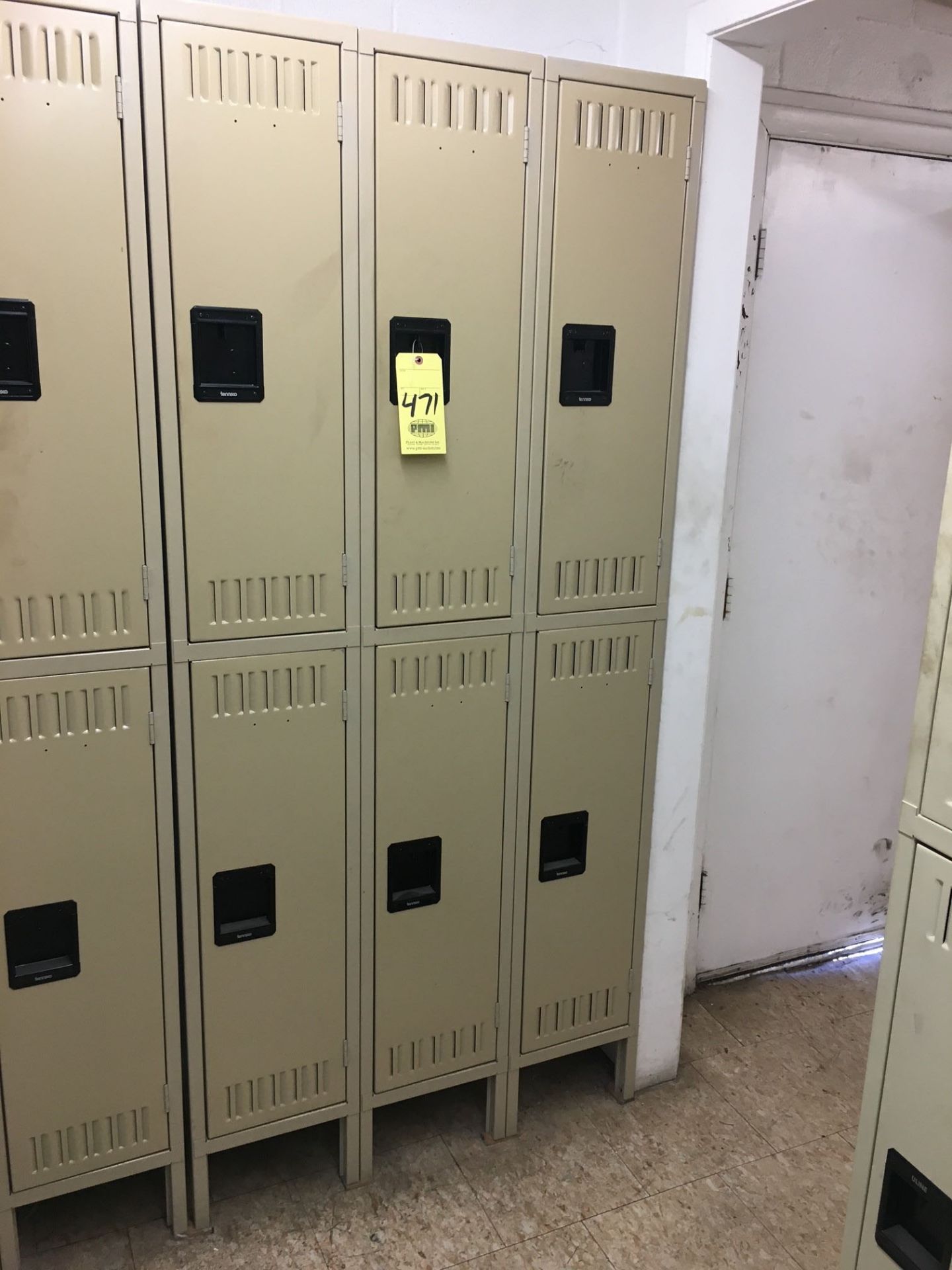 LOT OF PERSONEL LOCKERS (3), 2-door units