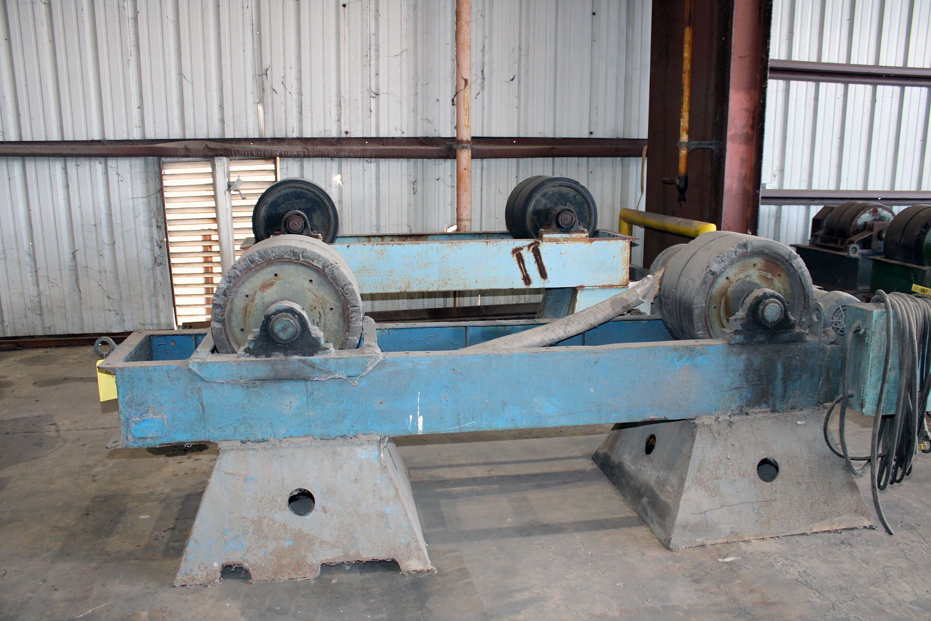 LOT OF TURNING ROLLS: (8) drive units & (4) idler units, approx. 20" dia. wheel - Image 2 of 7