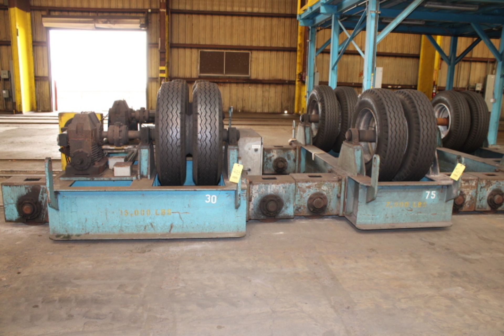 TANK TURNING ROLL SET, driver & idler, 10 T. Cap., tire type, approx. 42" dia. wheel