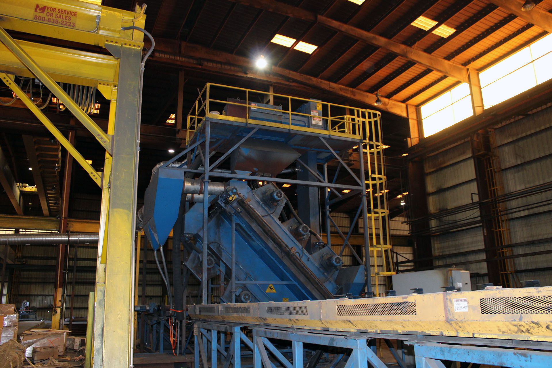 VERTICAL PLATE BLASTING MACHINE, WHEELABRATOR, new 2011, (6) 24" direct drive blast wheels, 45 - Bild 5 aus 21