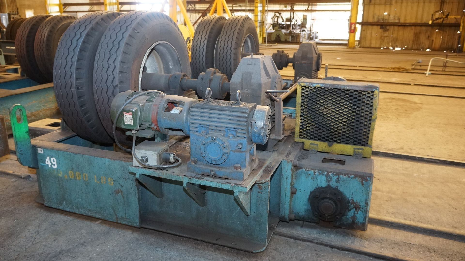 TANK TURNING ROLL SET, driver & idler, 10 T. Cap., tire type, approx. 42" dia. wheel - Image 7 of 7