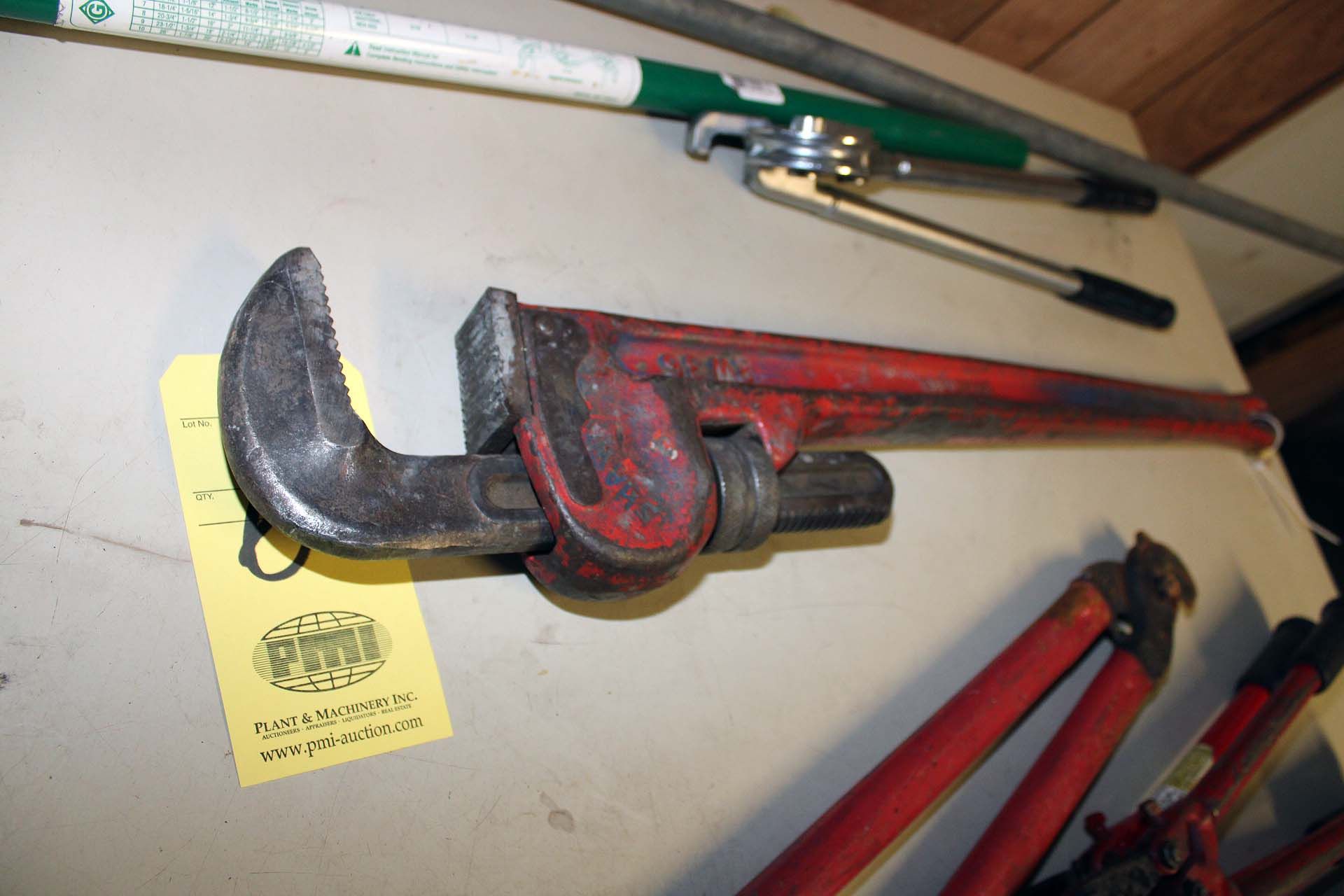 PIPE WRENCH, 36”