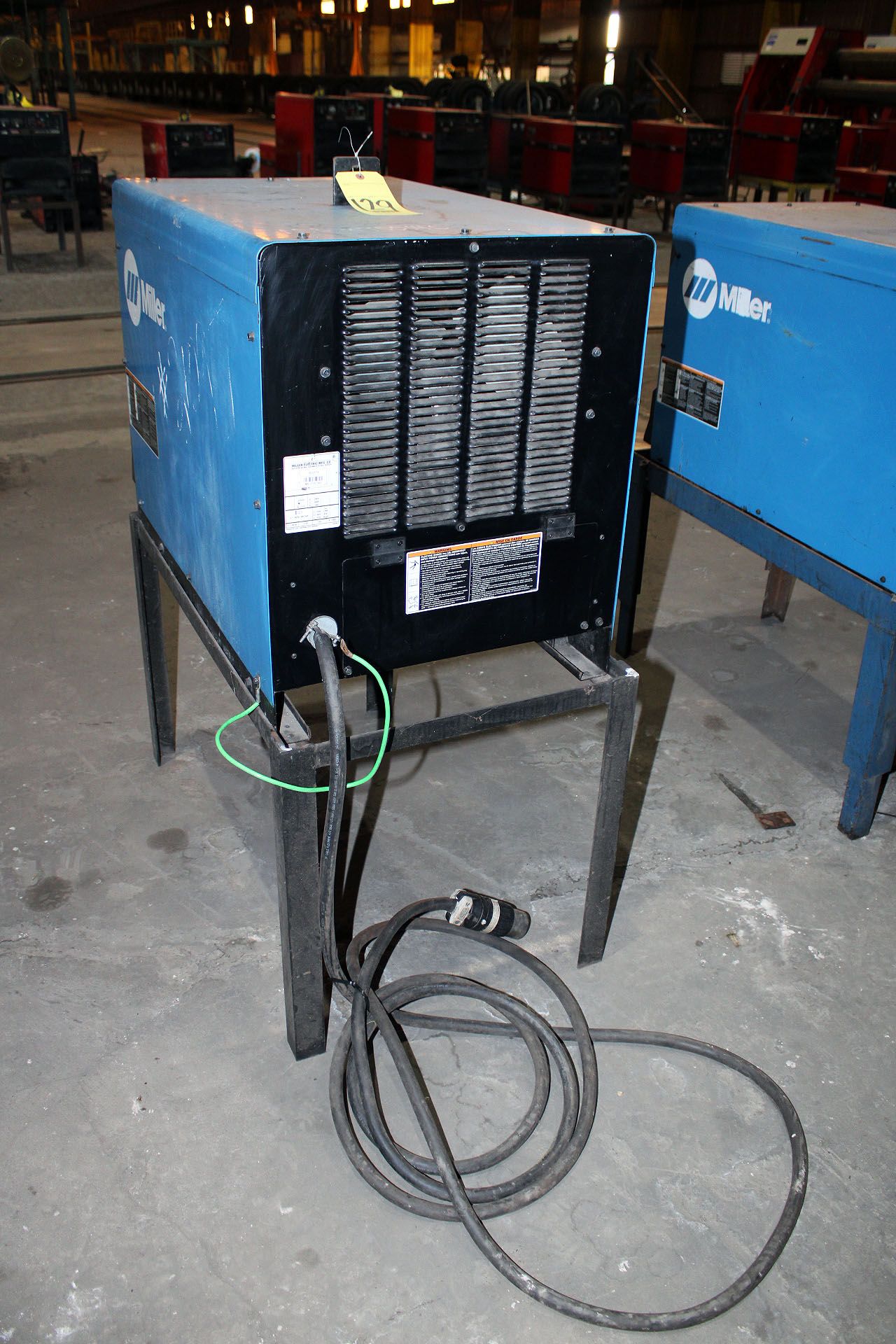 WELDING MACHINE, MILLER MDL. DIMENSION 652 POWER SOURCE, new 2014, S/N ME370014C - Image 2 of 2