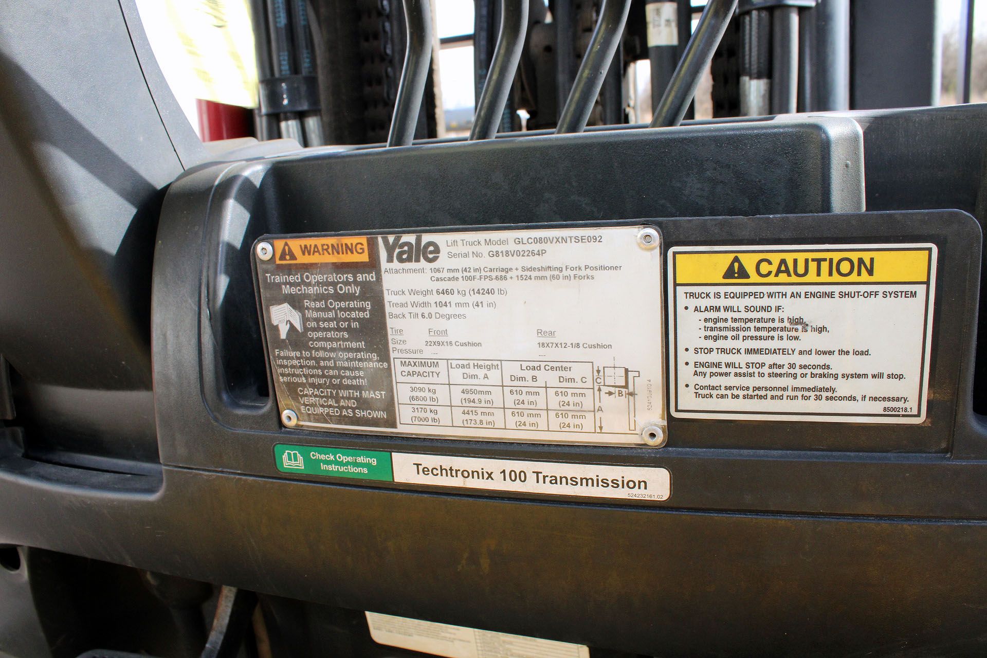 FORKLIFT, YALE 8,000 LB. BASE CAP. MDL. GLC080, new 2016, LPG, 200" max. lift ht., 94" 3-stage mast, - Image 8 of 11
