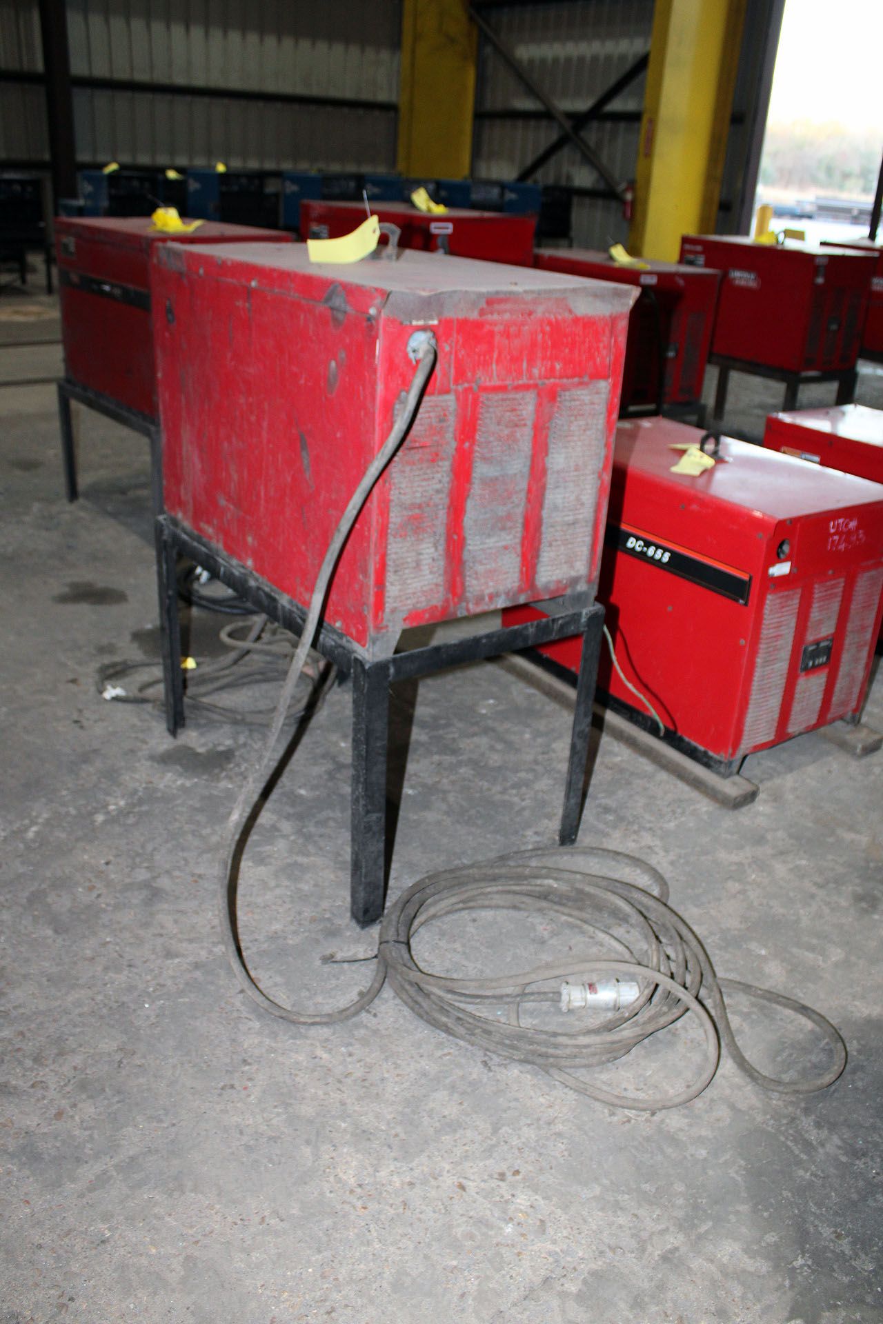 WELDING MACHINE, LINCOLN MDL. IDEALARC DC600 POWER SOURCE, new 1996, S/N U1960105586 - Image 2 of 3