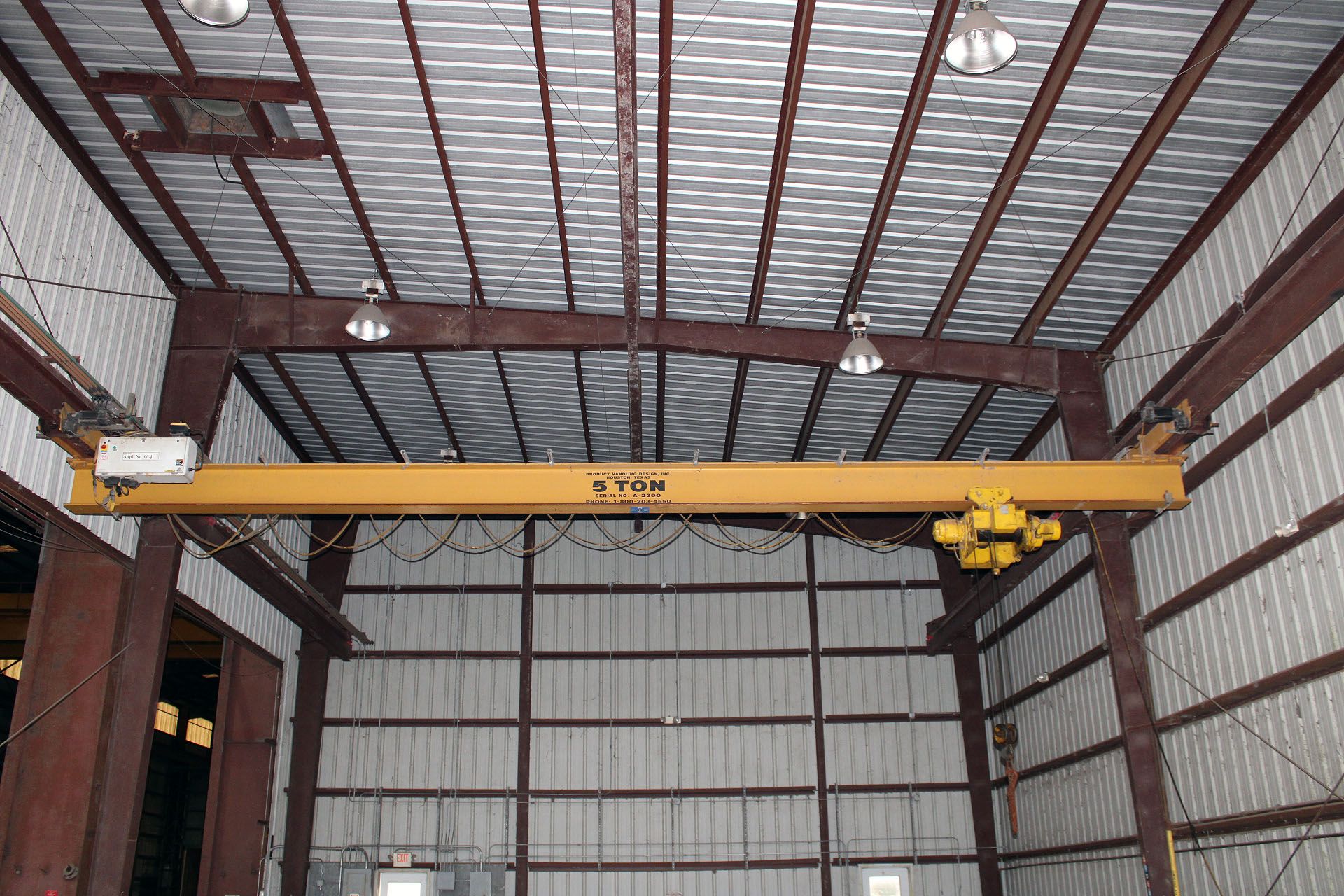 OVERHEAD BRIDGE CRANE, YALE, 5 T. X APPOX. 40' SPAN, APPROX. 17' UNDER HOOK, APPL. NO. 004, S/N A-