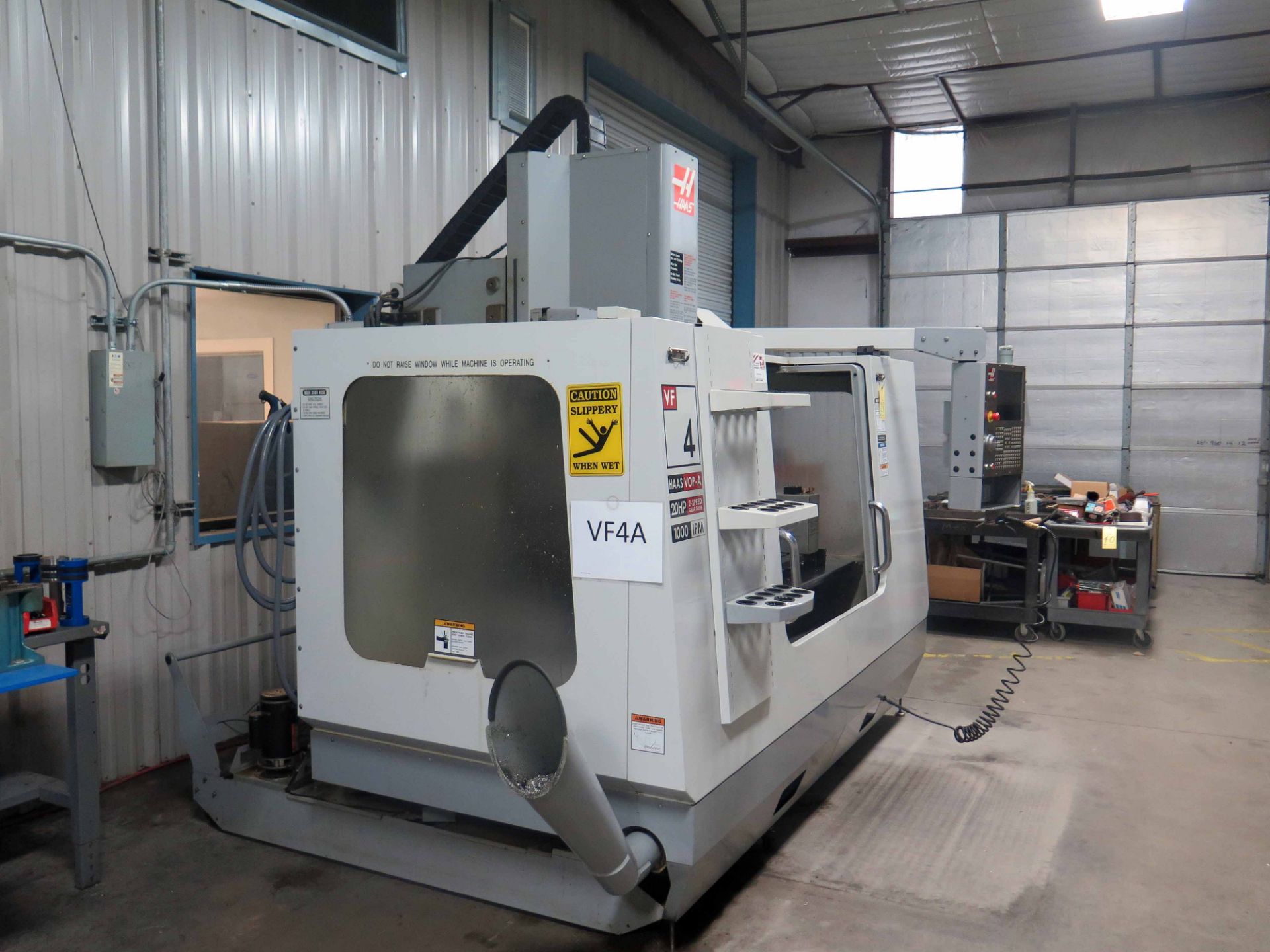 CNC VERTICAL MACHINING CENTER, HAAS MDL. VF-4B, new 2007, Haas V0P-A CNC control, 20 HP 2-spd. - Image 5 of 5