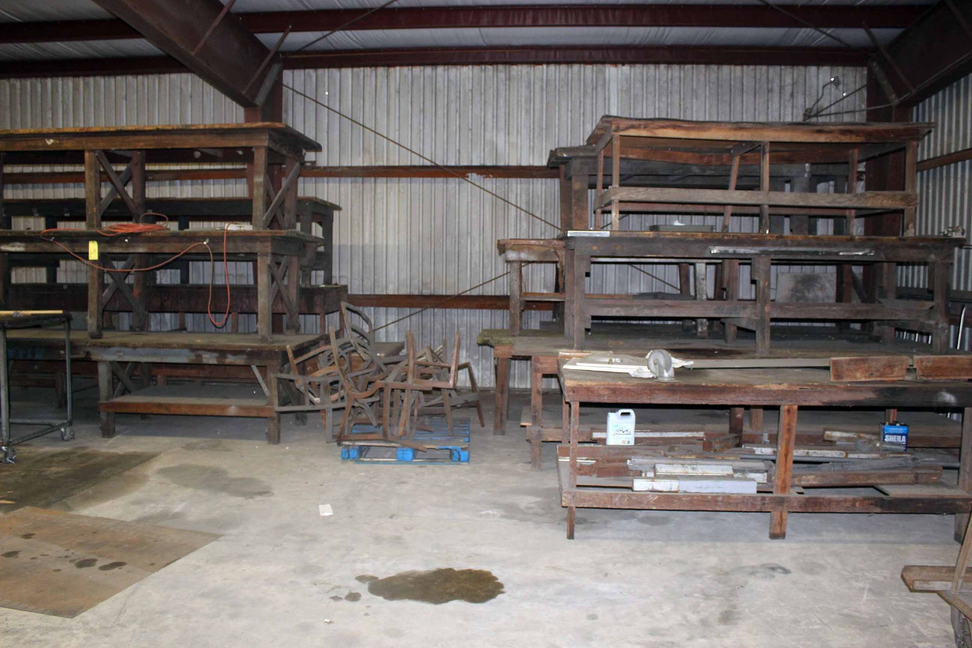 LOT OF WOODEN WORKTABLES (large)