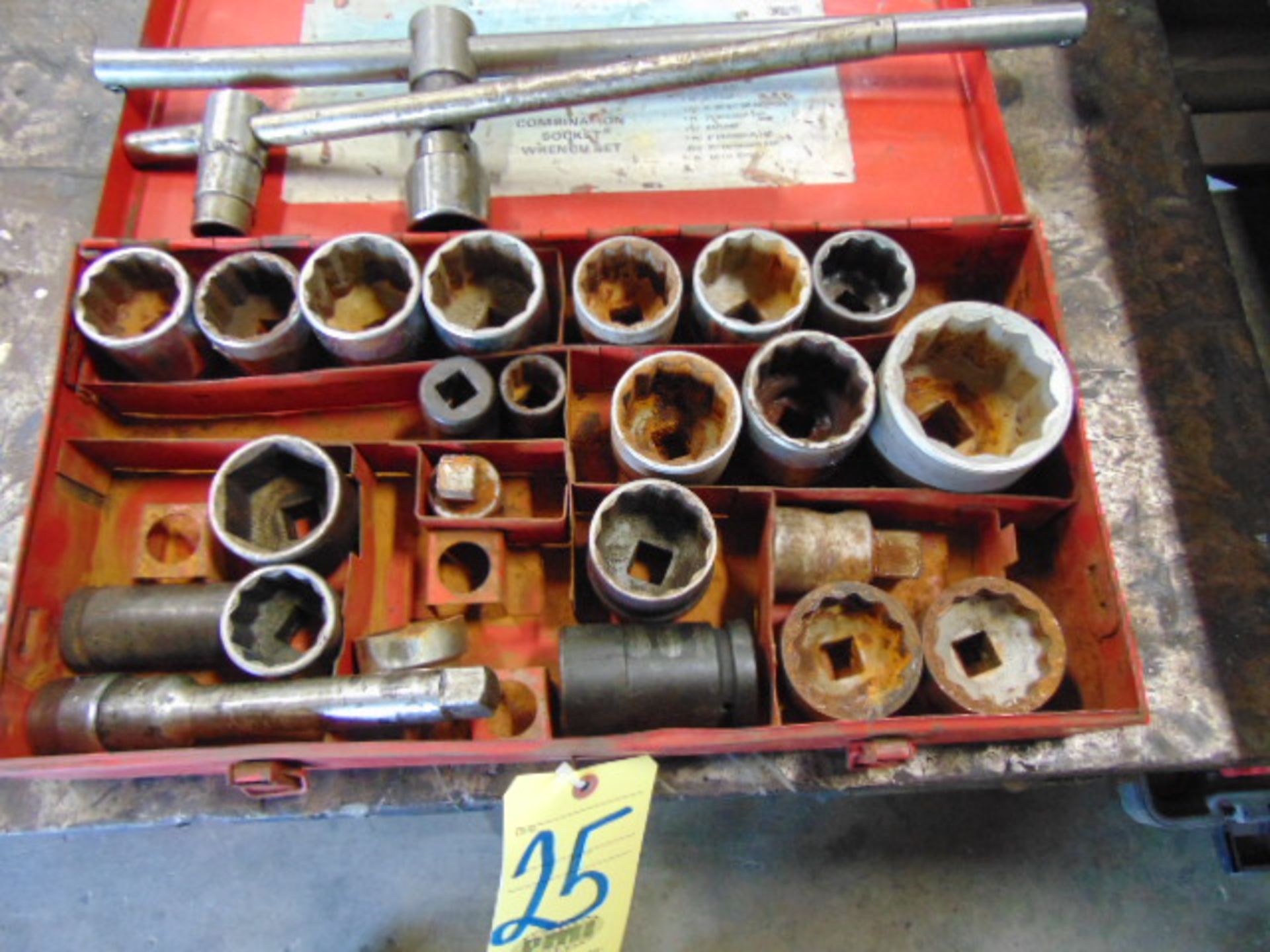 LOT CONSISTING OF: assorted sockets & breaker bars