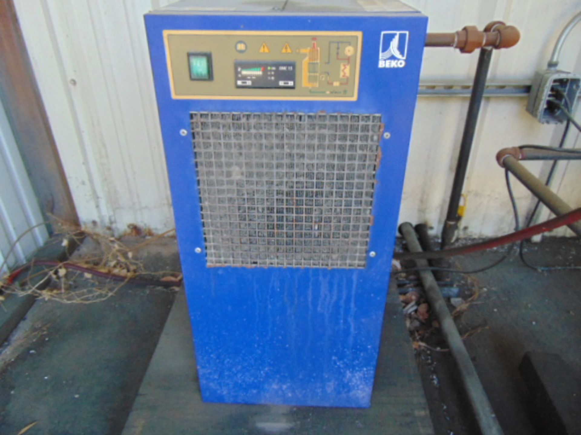 ROTARY SCREW AIR COMPRESSOR, GARDNER DENVER, 25 HP motor, w/air receiving tank & air dryer - Image 3 of 3