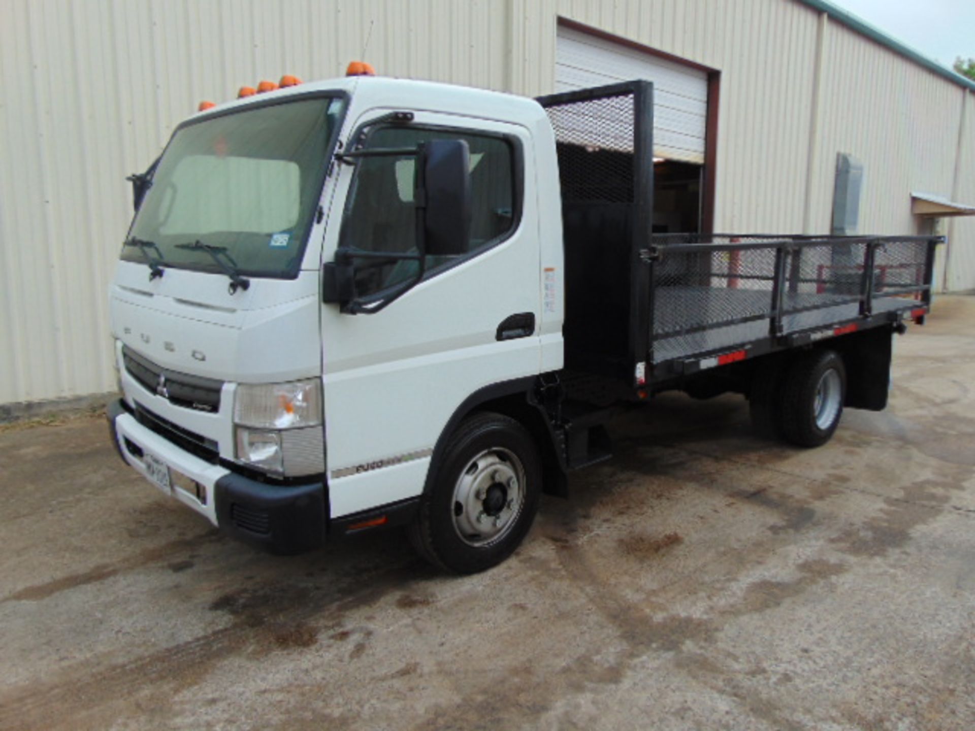 FLATBED WORK TRUCK, 2019 MITSUBISHI FUSO CANTER MDL. FE140, gasoline pwrd., auto. trans., approx.