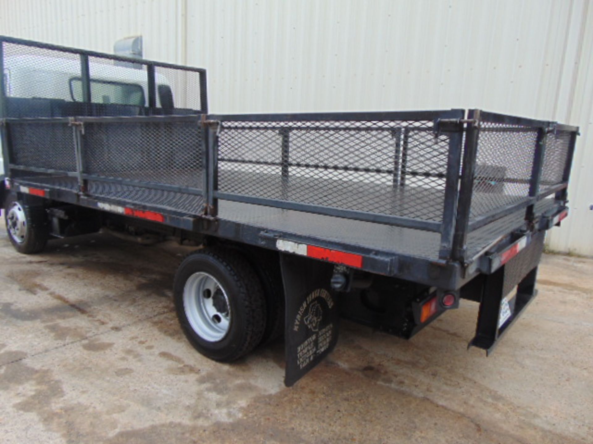 FLATBED WORK TRUCK, 2019 MITSUBISHI FUSO CANTER MDL. FE140, gasoline pwrd., auto. trans., approx. - Image 19 of 19