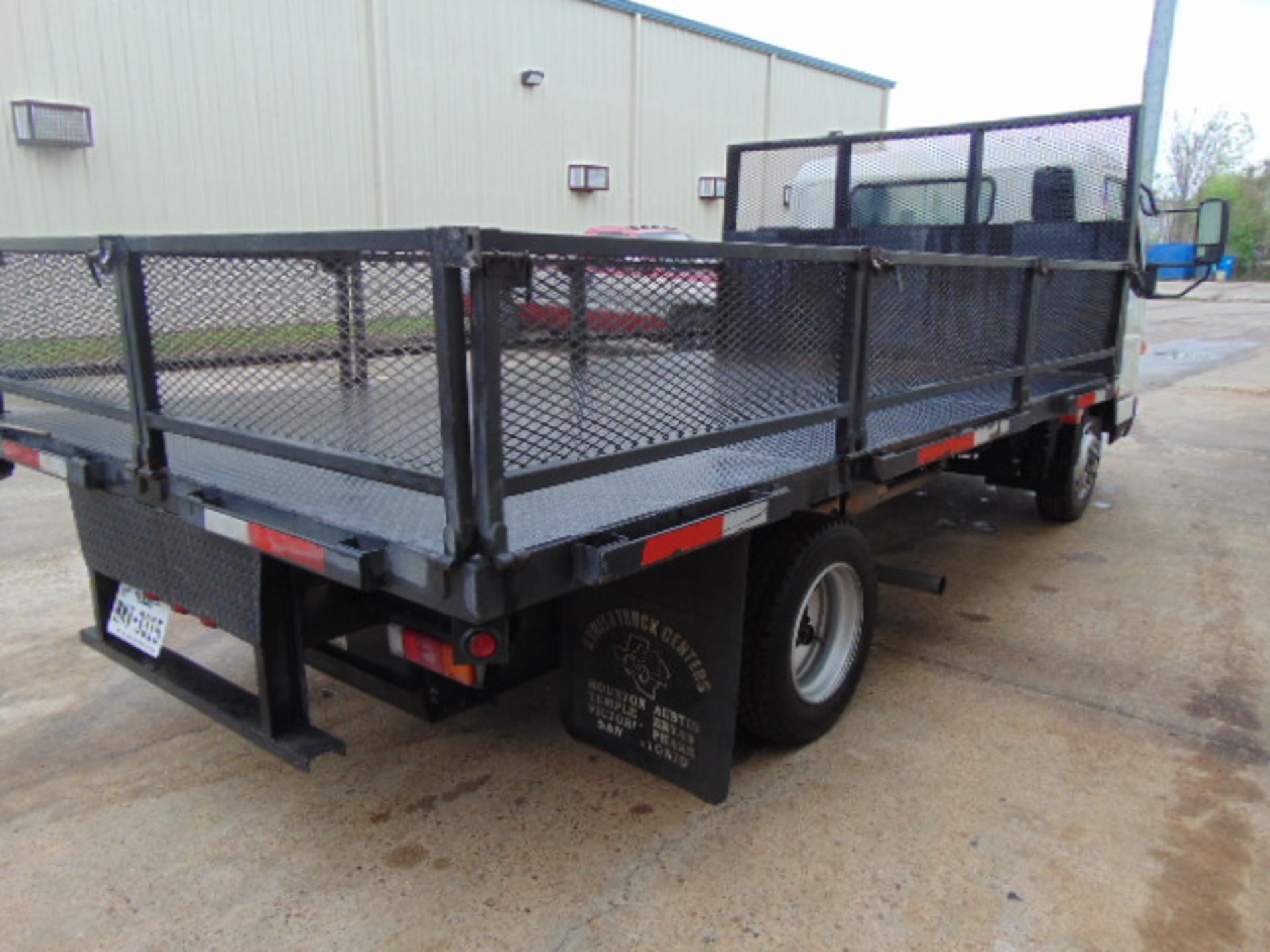 FLATBED WORK TRUCK, 2019 MITSUBISHI FUSO CANTER MDL. FE140, gasoline pwrd., auto. trans., approx. - Image 18 of 19