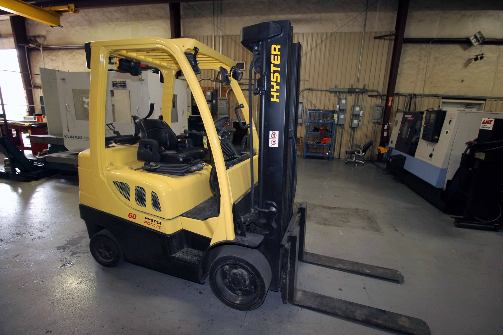 FORKLIFT, HYSTER 6,000 LB. BASE CAP. MDL. S60FT, new 2014, LPG, 83" triple stage mast, 189" lift