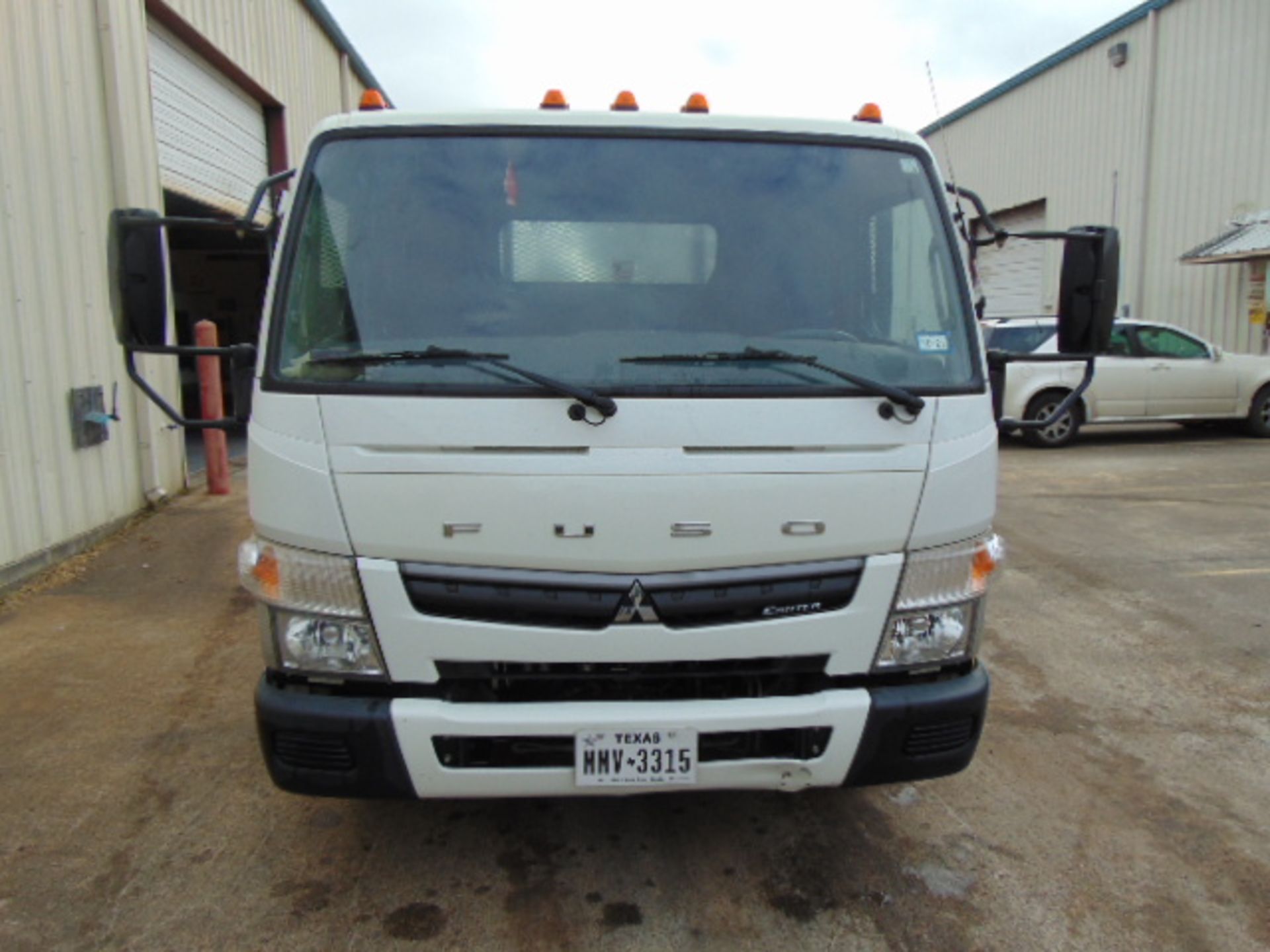 FLATBED WORK TRUCK, 2019 MITSUBISHI FUSO CANTER MDL. FE140, gasoline pwrd., auto. trans., approx. - Image 3 of 19