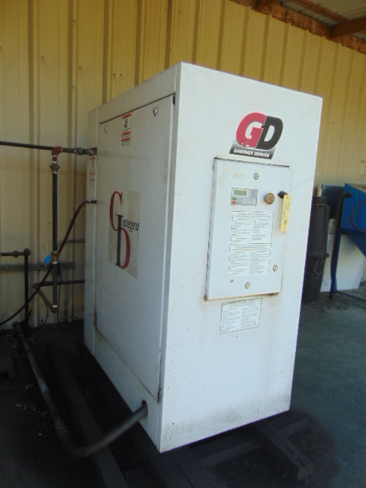 ROTARY SCREW AIR COMPRESSOR, GARDNER DENVER, 25 HP motor, w/air receiving tank & air dryer - Image 2 of 3