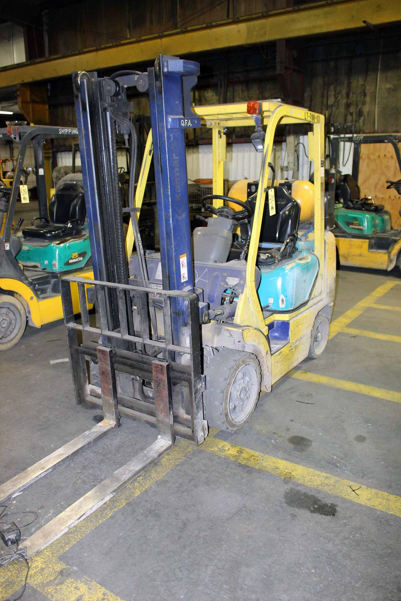 FORKLIFT, KOMATSU 5,000 LB. BASE CAP. MDL. FG25ST-14, 4,450 lb. cap. @ 24” L.C., currently