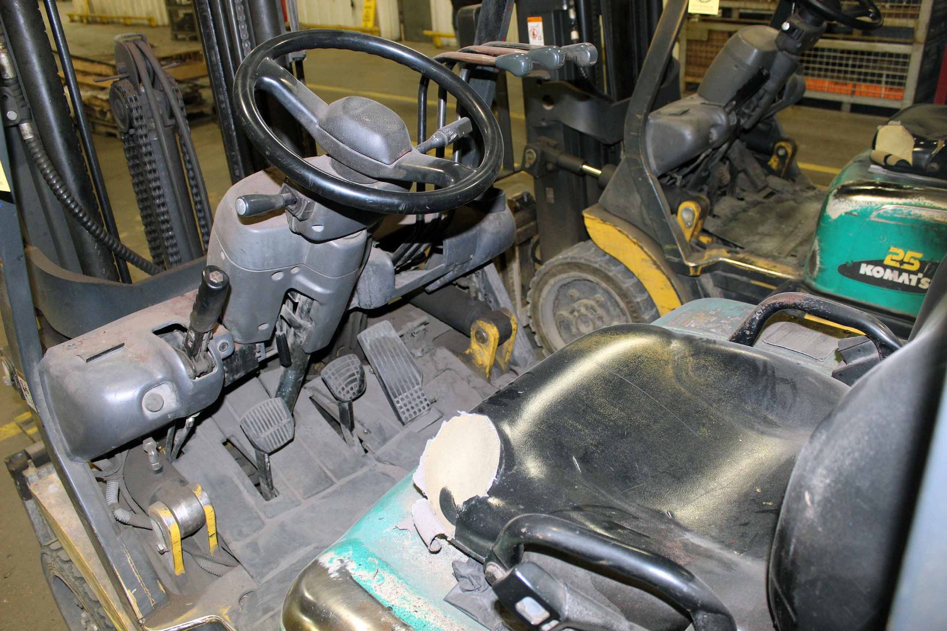 FORKLIFT, KOMATSU 5,000 LB. BASE CAP. MDL. FG25ST-14, 4,450 lb. cap. @ 24” L.C., currently - Image 4 of 4