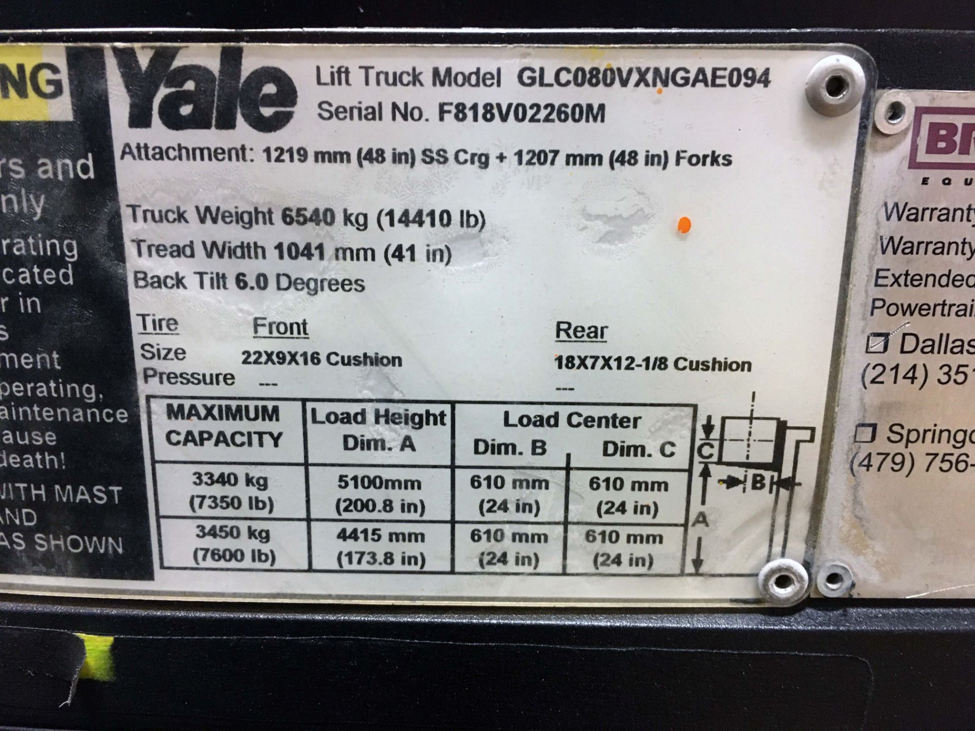 FORKLIFT, YALE 8,000-LB. BASE CAP. MDL. GLC080, new 2014, 94" triple stage mast, 204" lift ht., LPG, - Image 6 of 6