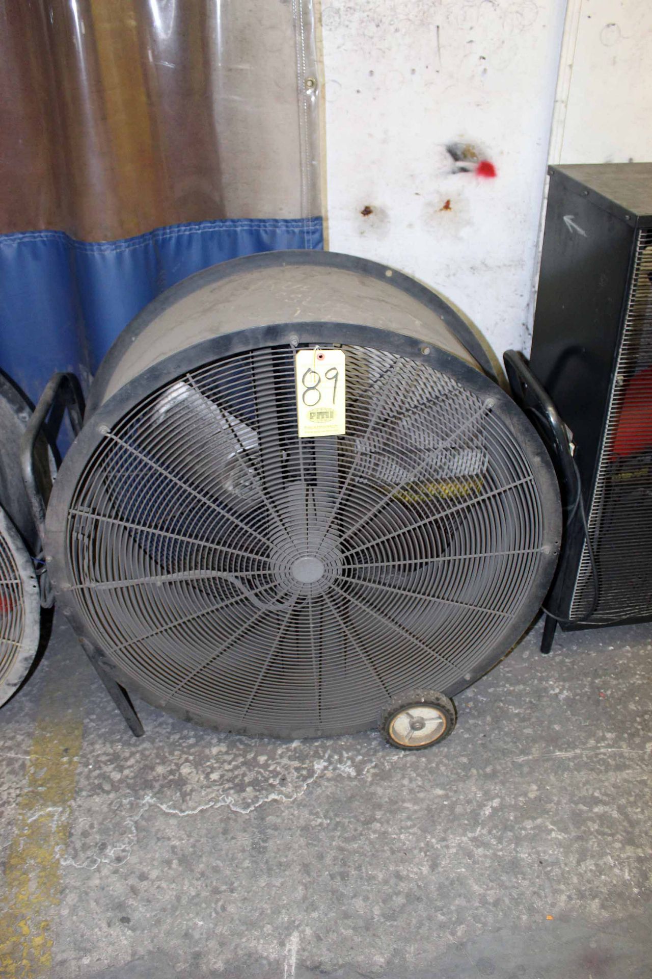 ROUND SHOP FAN, 42"