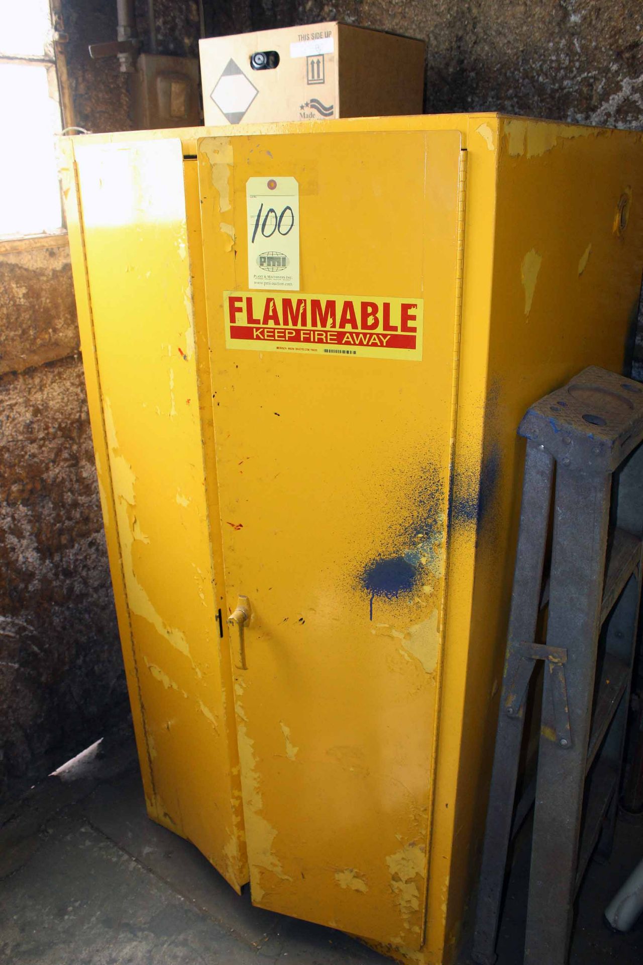 FLAMMABLE MATERIAL STORAGE CABINET, BRADY