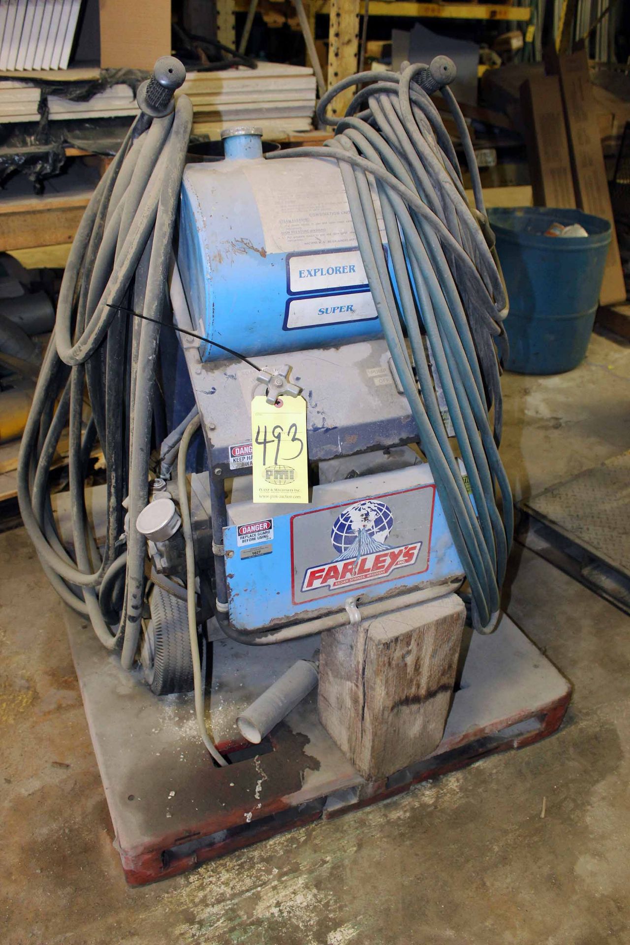 HEATED PRESSURE WASHER, FARLEYS