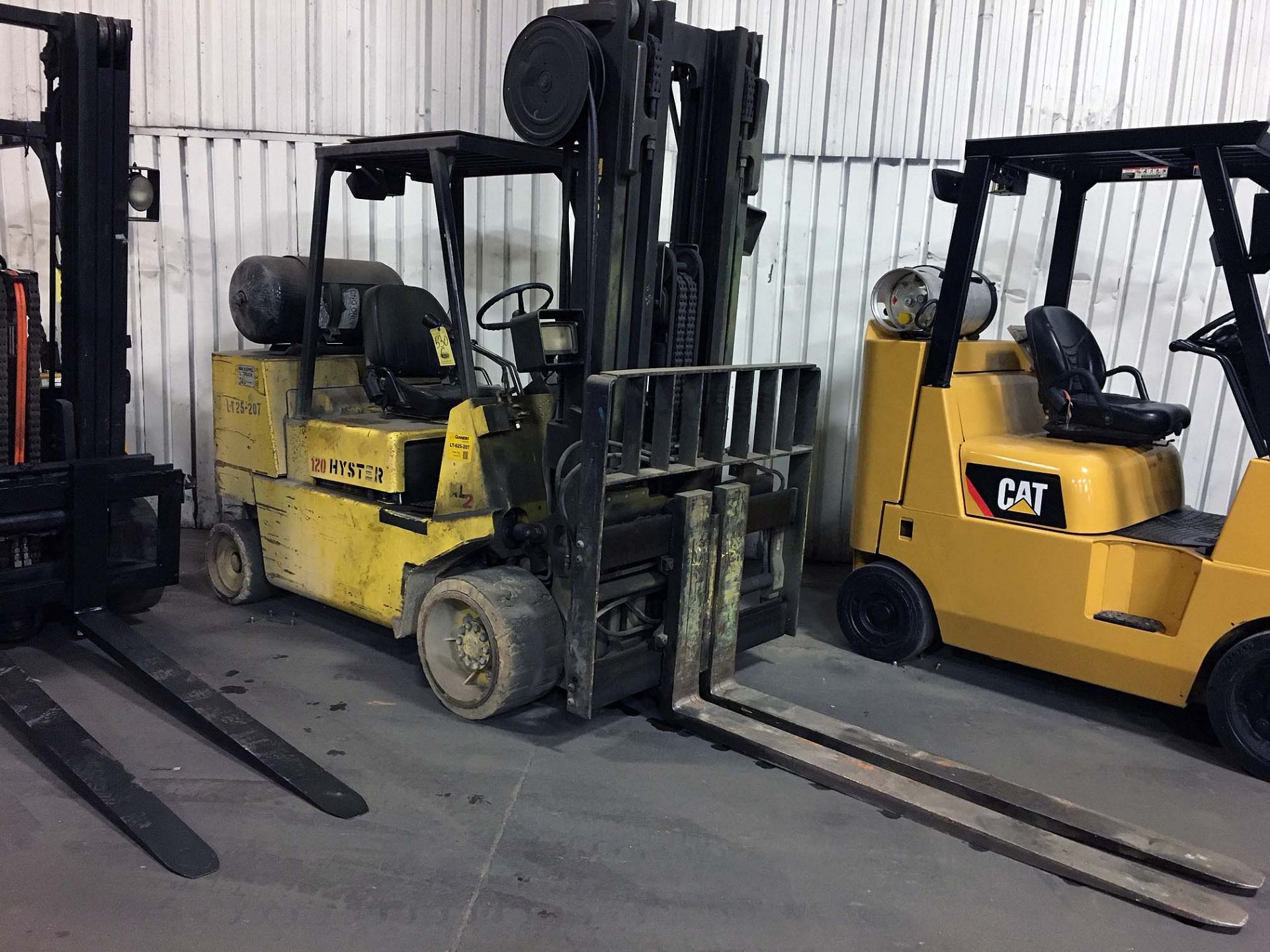 FORKLIFT, HYSTER 10,000-LB BASE CAP. MDL. S120XLS, currently set up for natural gas, 3-stage mast,